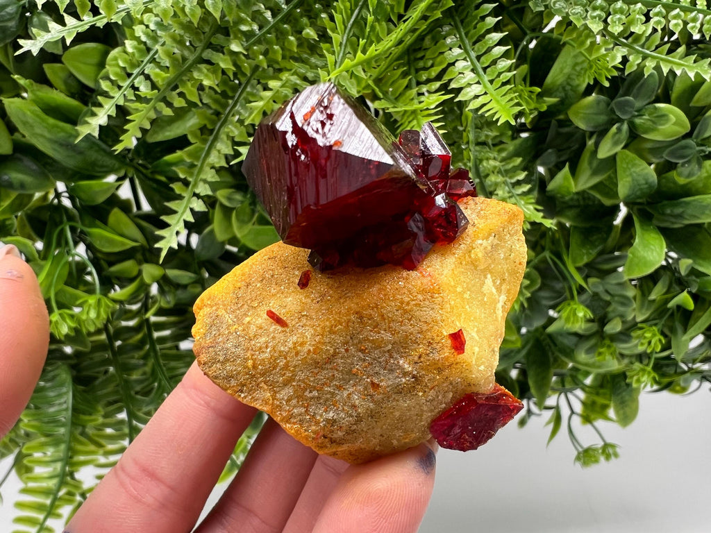 XXL Rare PRUSKITE Ruby Crystal on Matrix,LABORATORY minerals,pruskite crustal on matrix