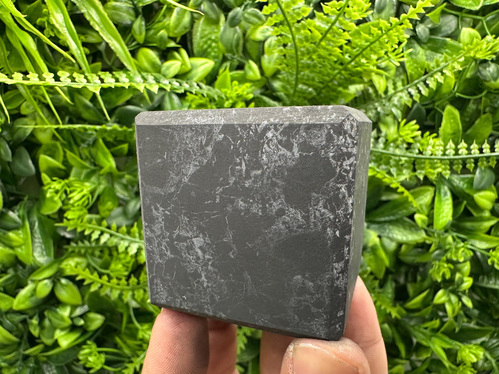 Shungite Crystal Cube (5cm): EMF & 5G Protection, Healing Stone