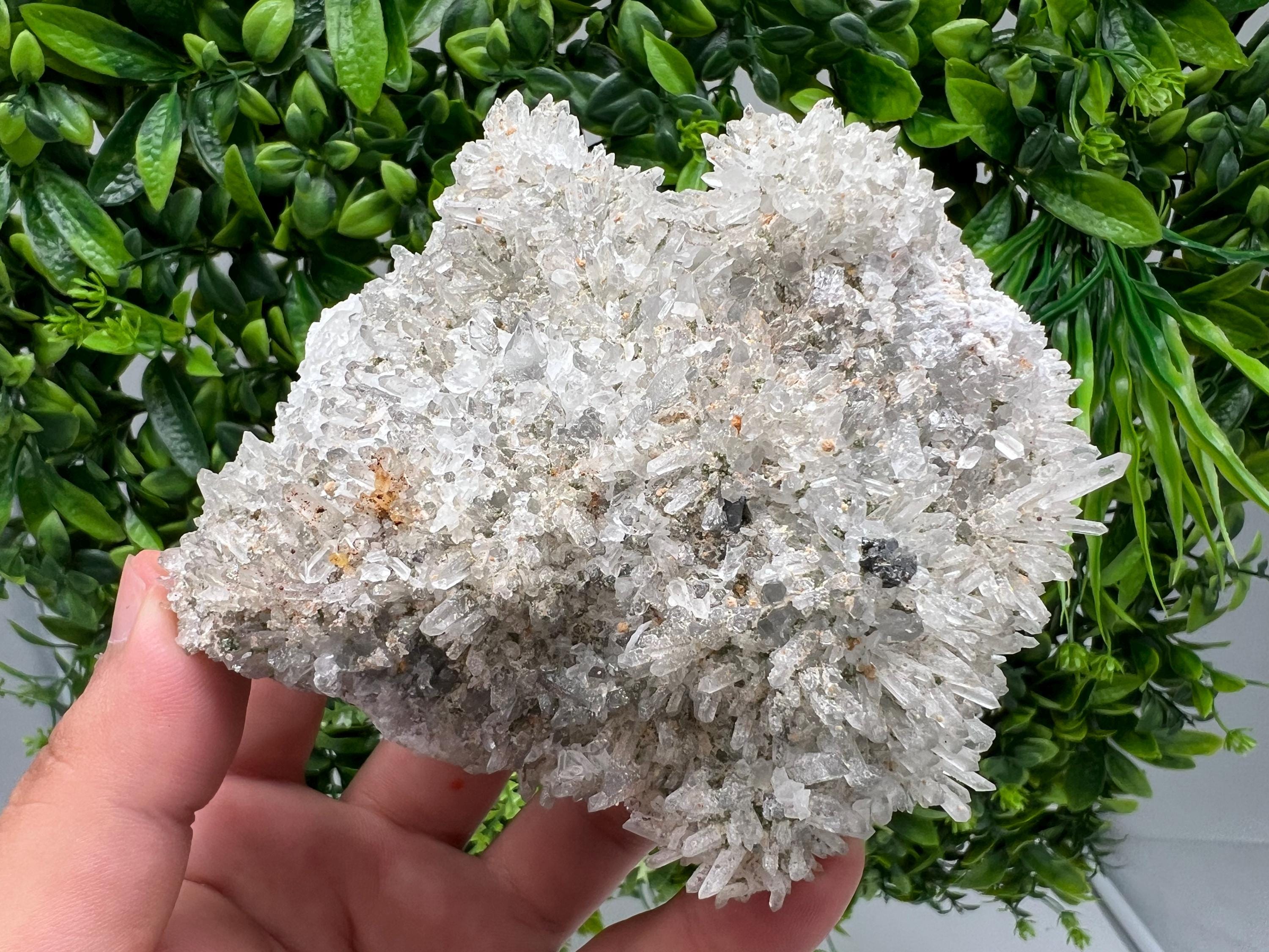 Stunning Quartz whit Siderite,Sphalerite,Hematite from 9th September mine,natural,collectible mineral specimen,home decor stone,gift,crystal