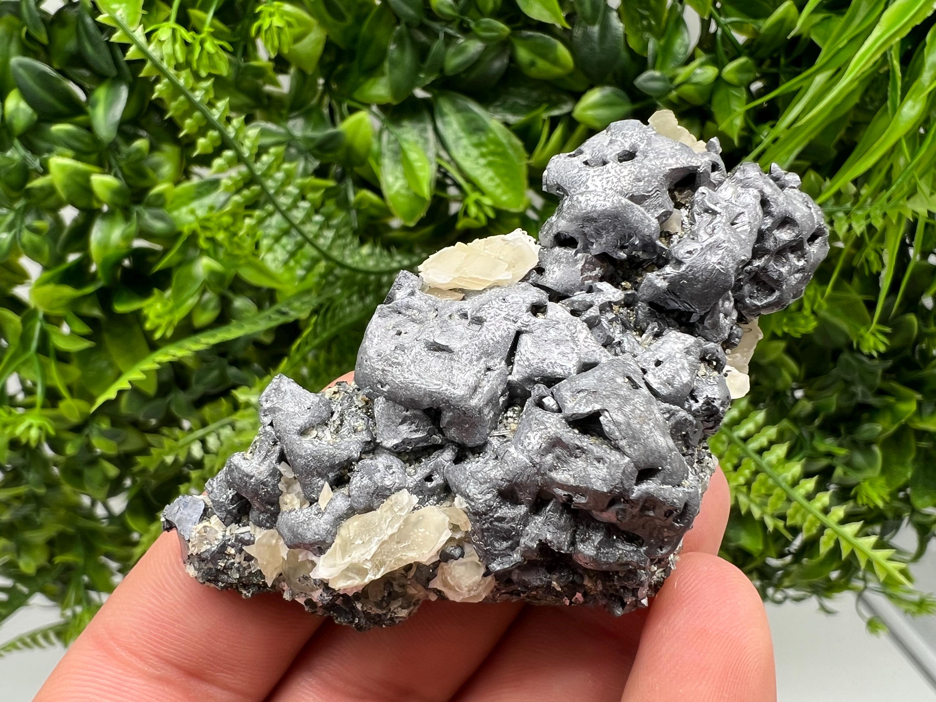 Beautiful Galena Spinel law whit Quartz,Calcite from Borieva mine,Bulgaria,natural minerals,collection crystal,gift,rock,collection stone