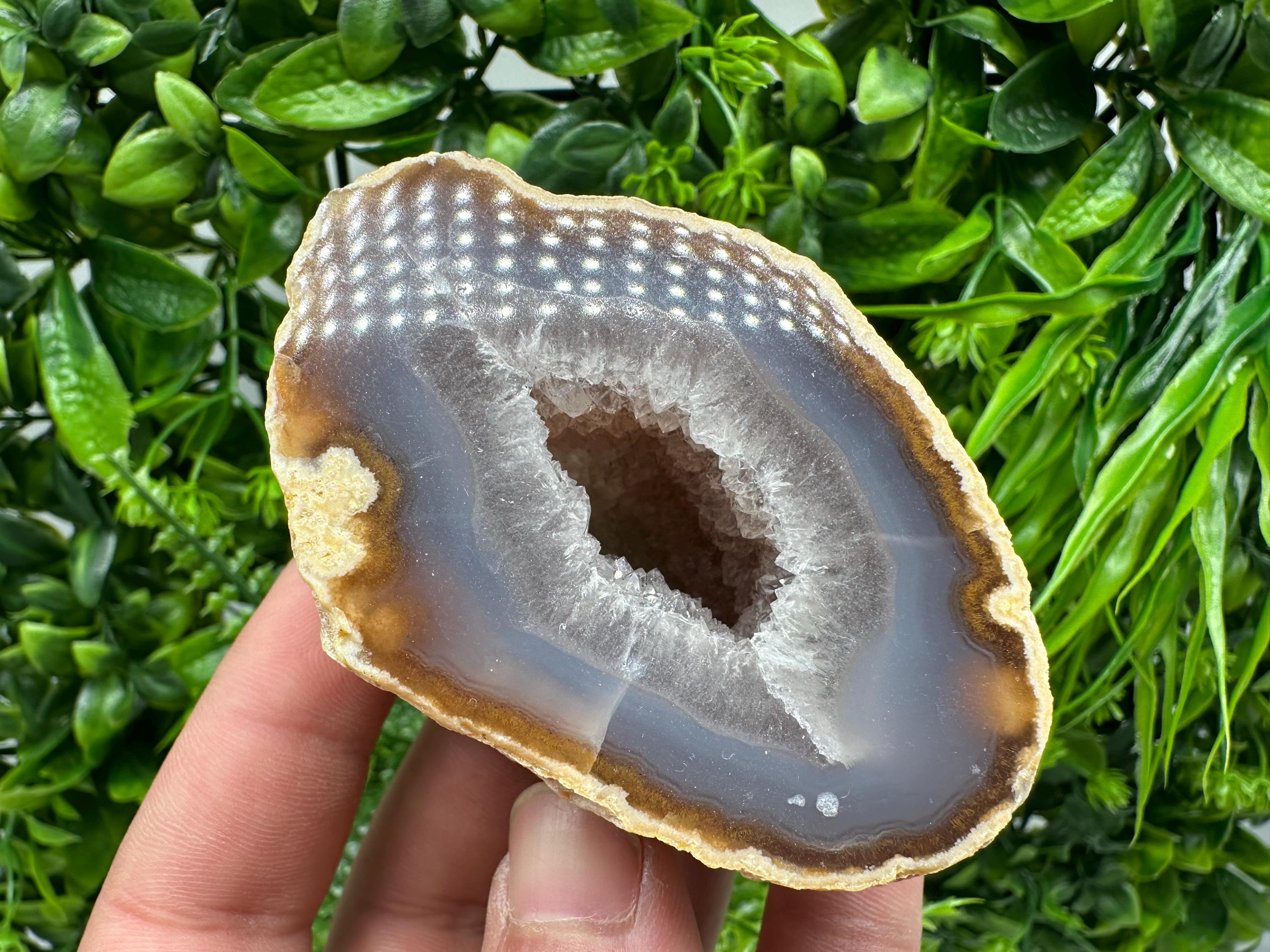 Blue Agate Druzy Geode: Natural Quartz Crystal (7/6.5/5.5cm)