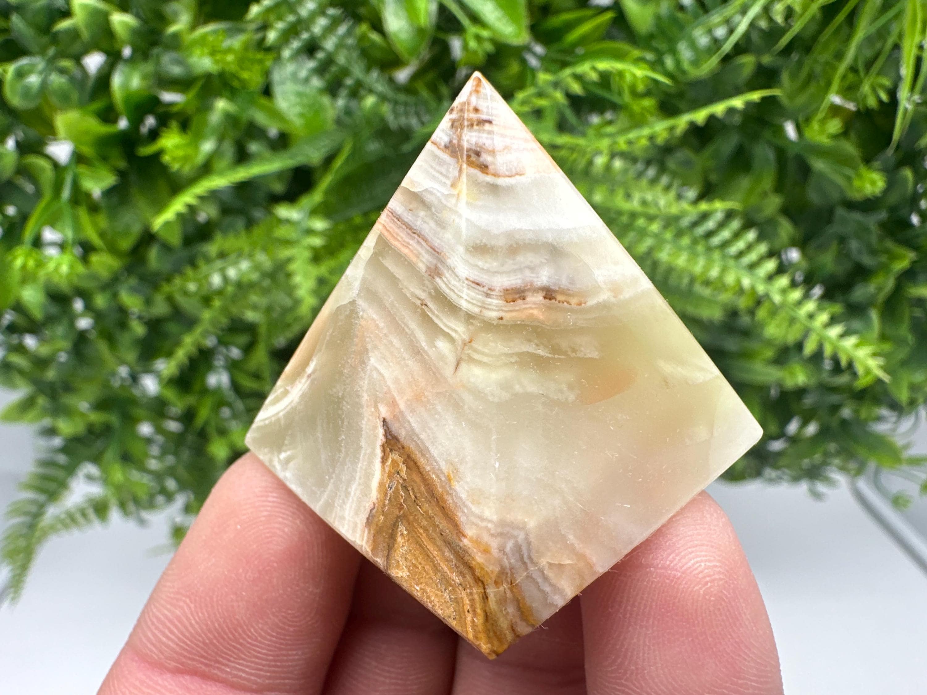 Green Onyx Crystal Pyramid (35mm): Healing Stone