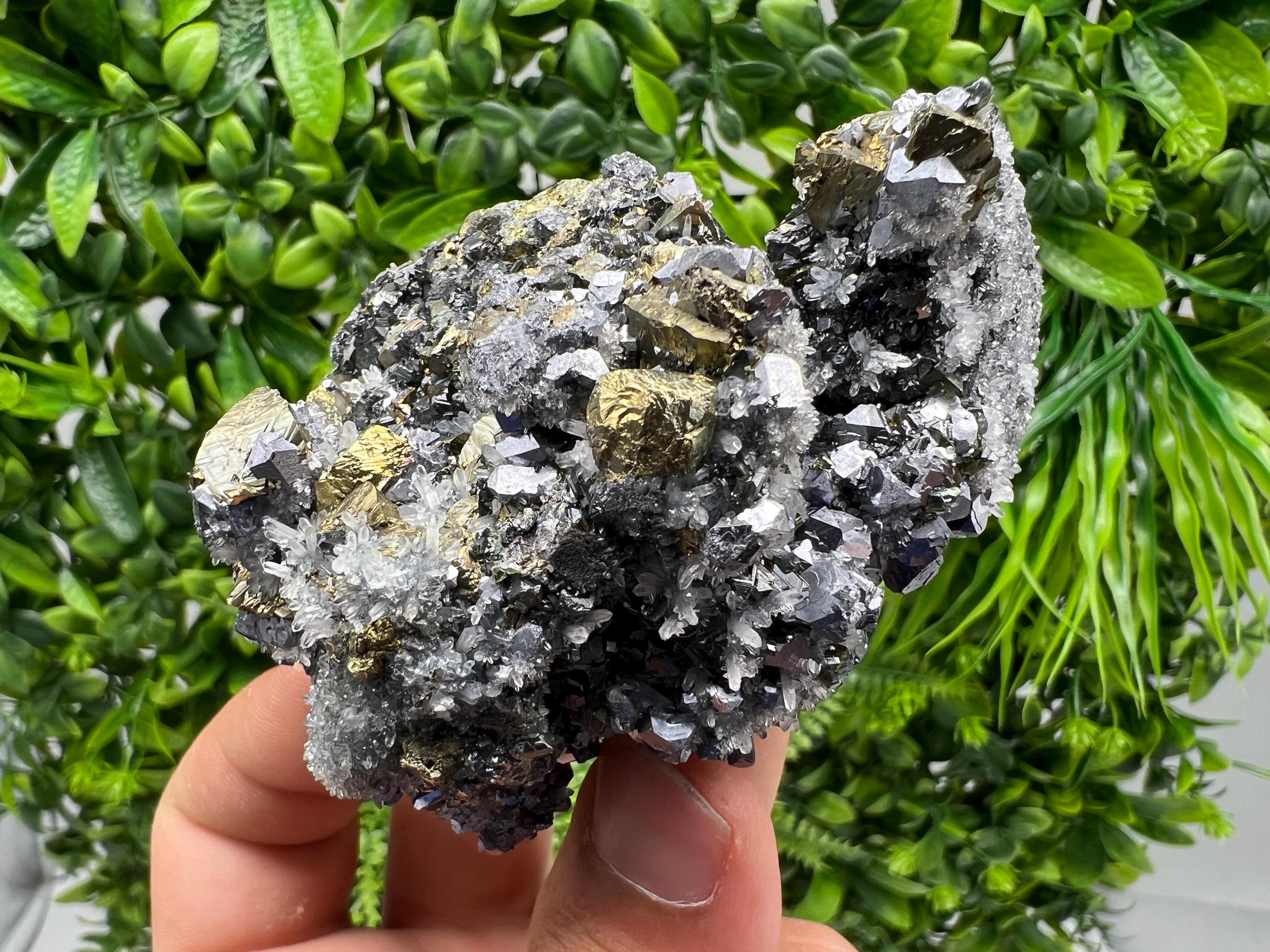 Stunning Galena,Sphalerite,Cleiopfane Chalcopyrite from Krushev dol mine,Madan,Bulgaria,natural,collection mineral specimen,home decor ston