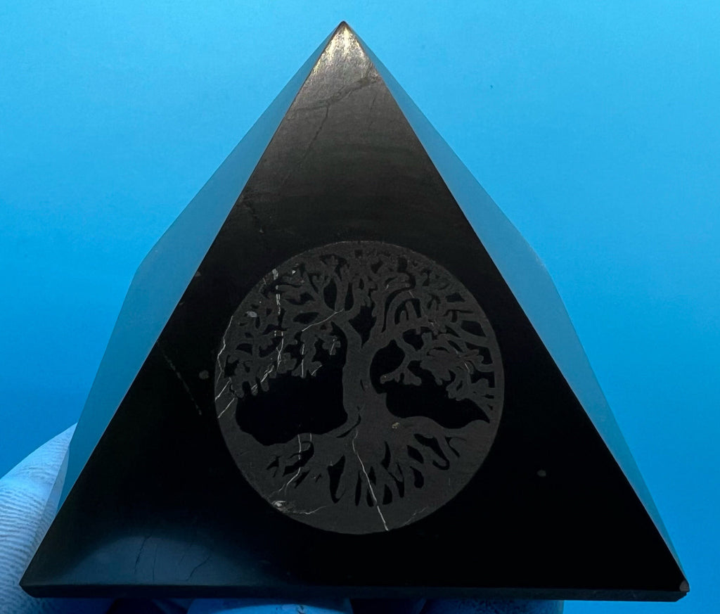 Shungite Pyramid: EMF & 5G Protection, Healing Crystal (7cm)