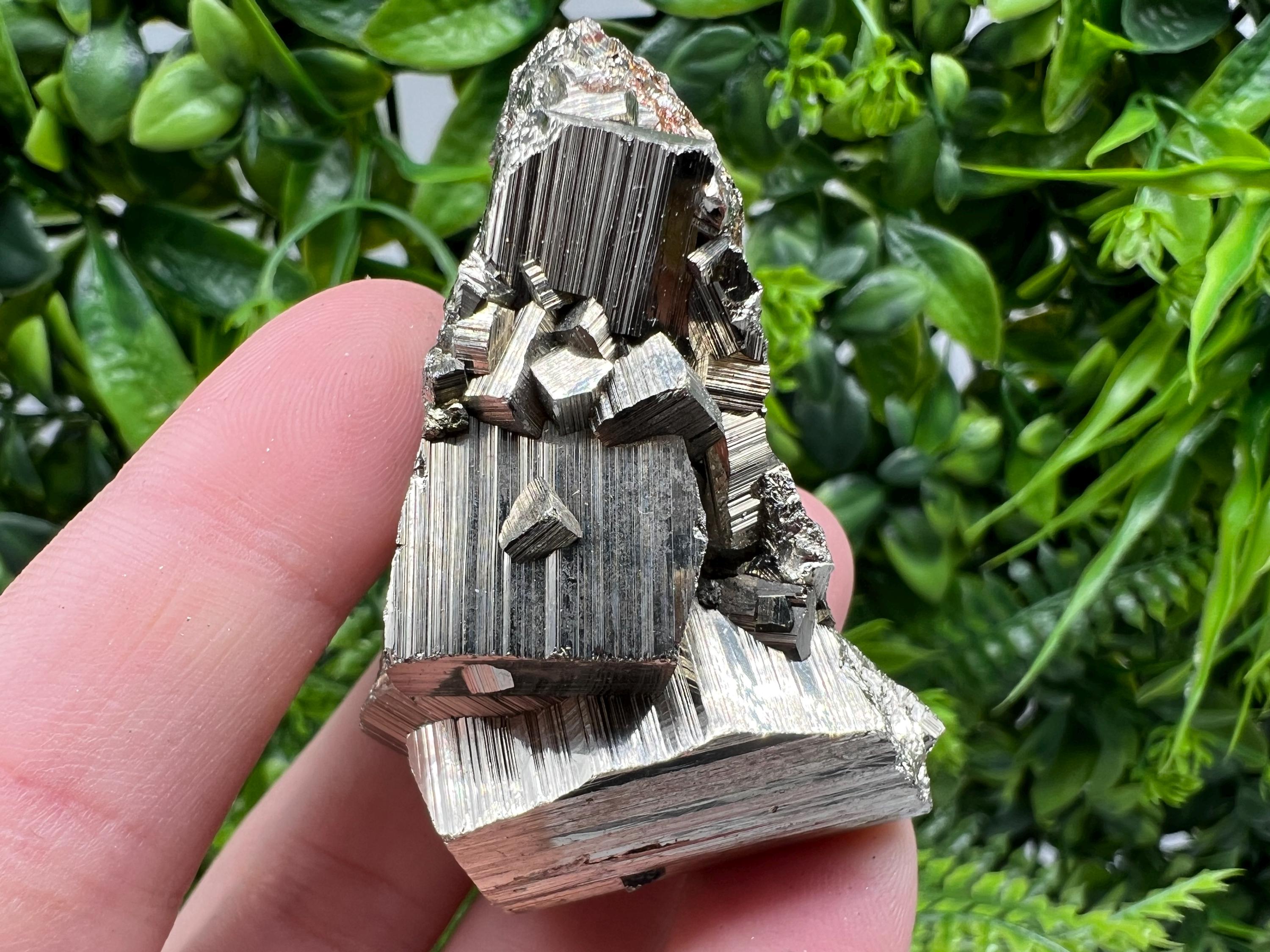Wonderful Pyrite,floating Pyrite,rare Crystals natural minerals souvenir Crystal,collection stone,rare minerals,home decor,Borieva Bulgaria
