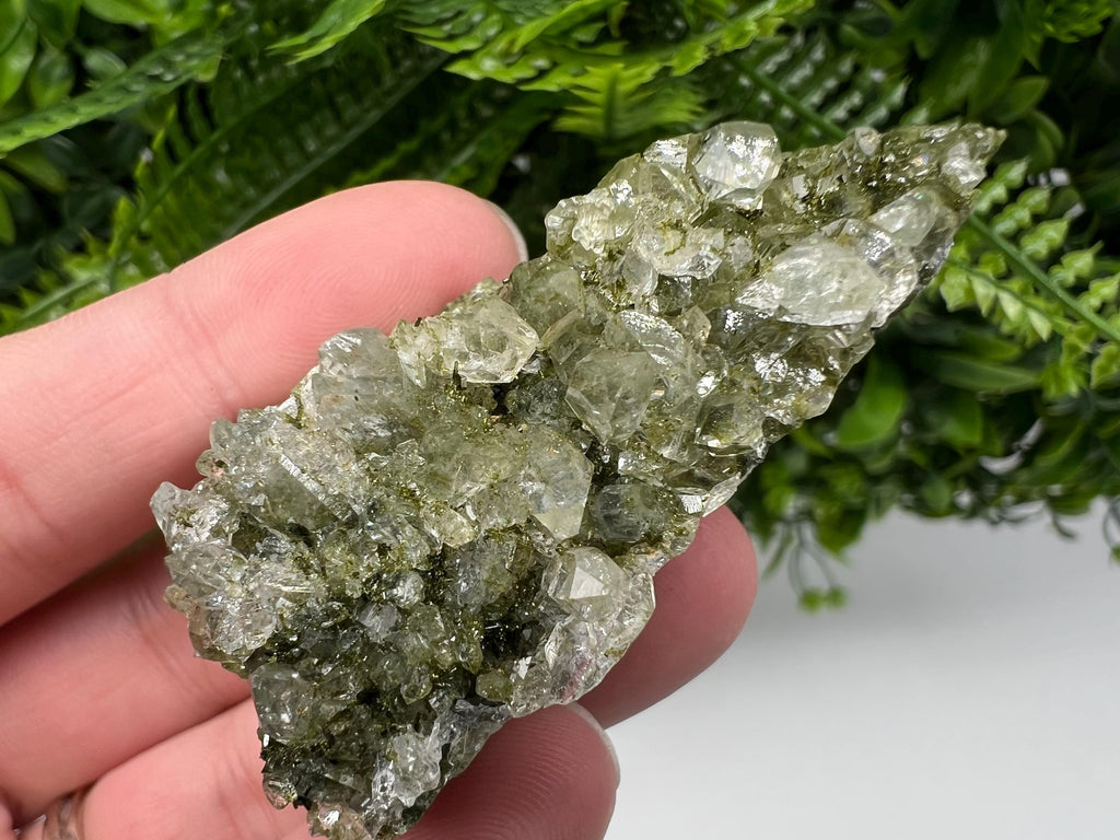 Stunning,Epidote with Quartz from Hakkari Turkey,Rainbow EPIDOTE,Mineral,Collection,Collection’s,GIFT,Epidote Crystal,Epidote from Turkey
