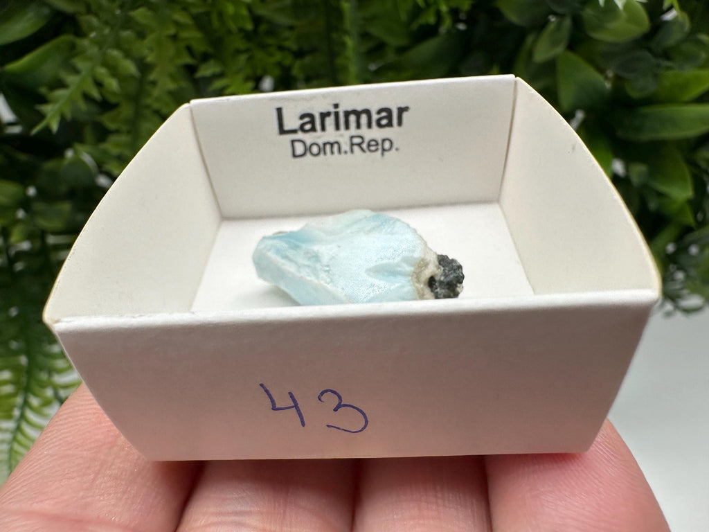 Rare Raw Larimar Specimen: Dominican Republic Crystal BOX 4/4 cm
