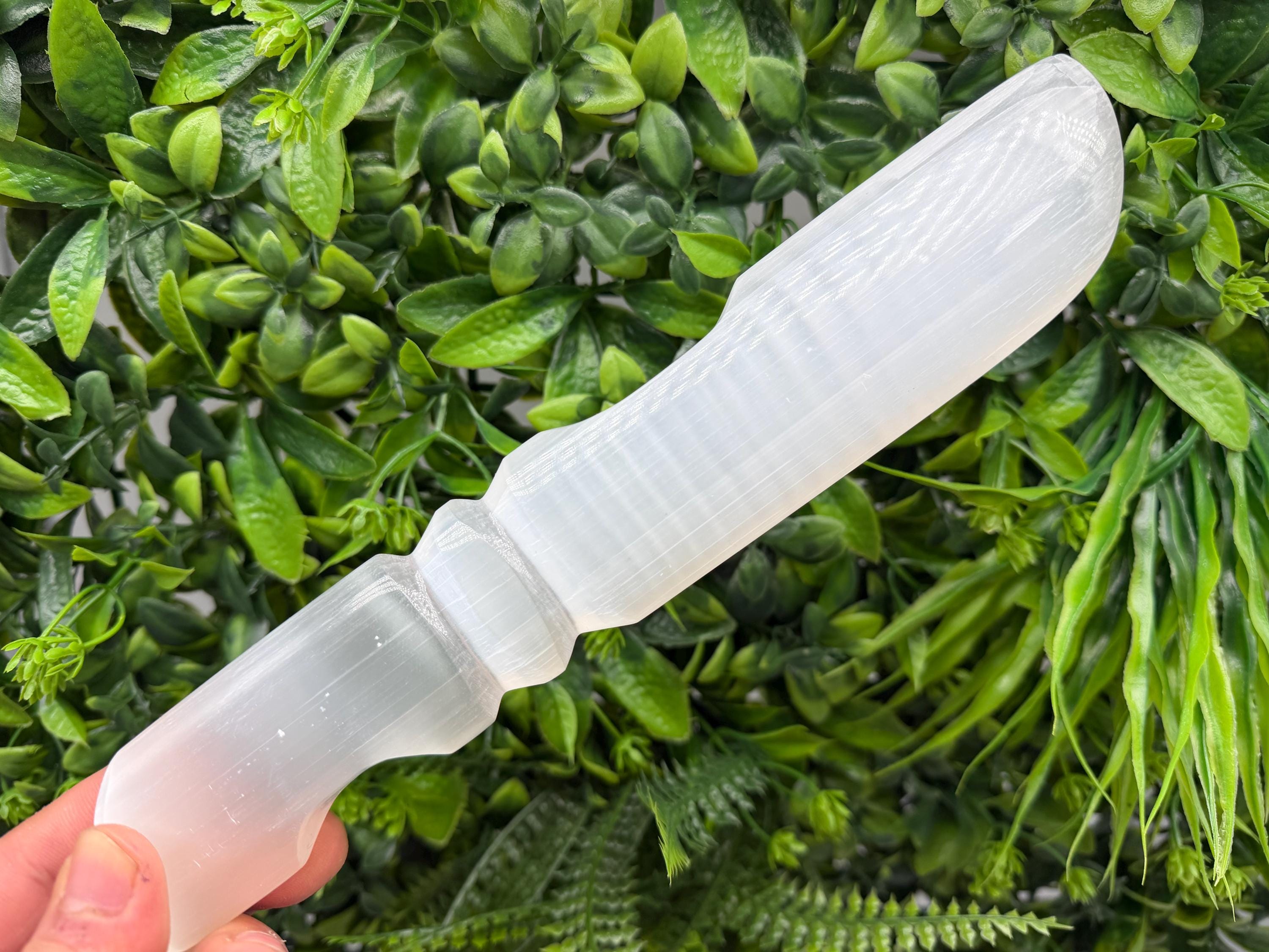 Selenite Knife – Crystal Energy Cleansing Tool, Spiritual Altar Decor, Natural Selenite Blade