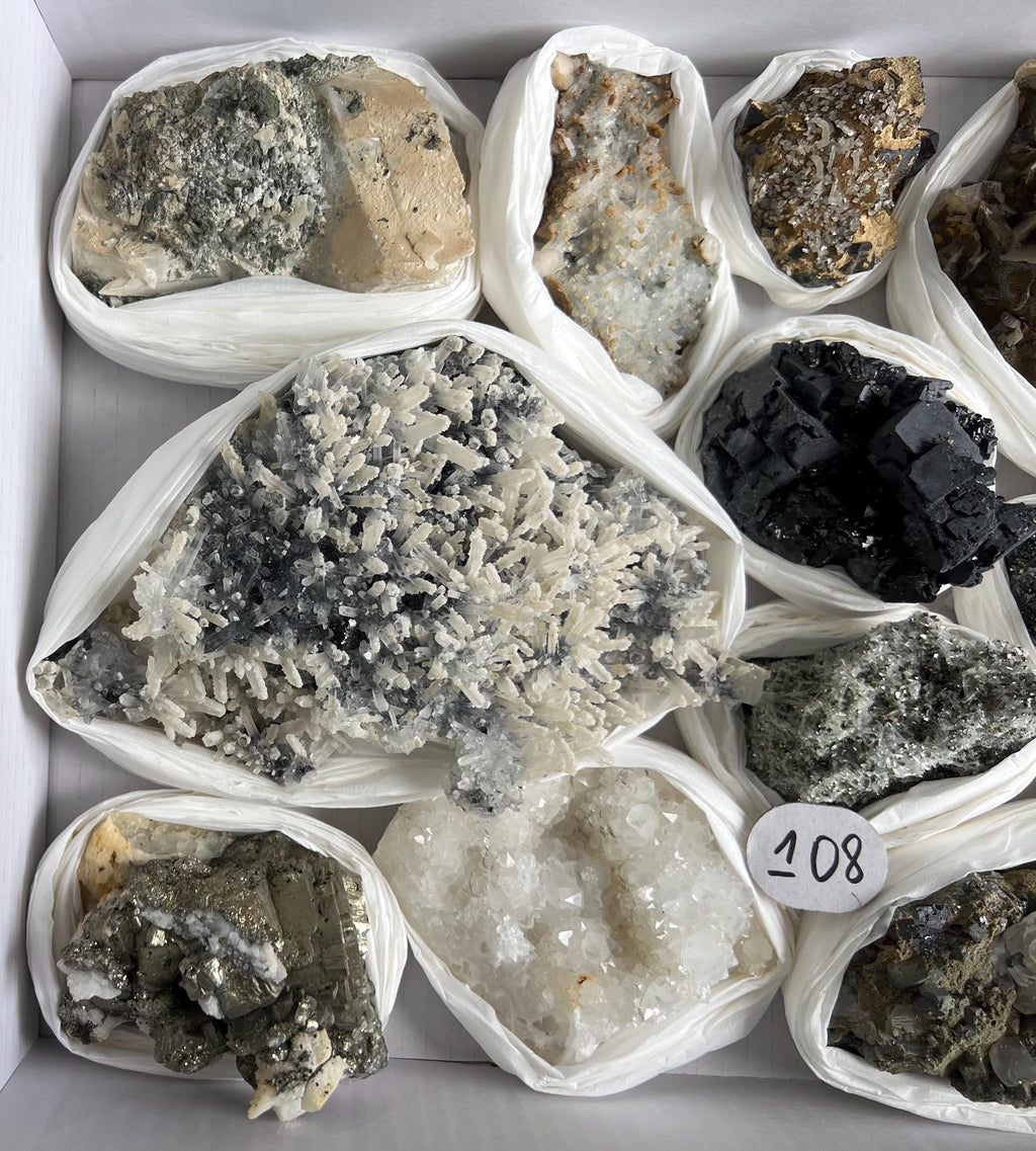 EXTRA LARGE Wonderful Set,wholesale mineral,crystal,wholesale box,wholesale specimen,gift,souvenir,wholesale minerals box,wholesale specimen