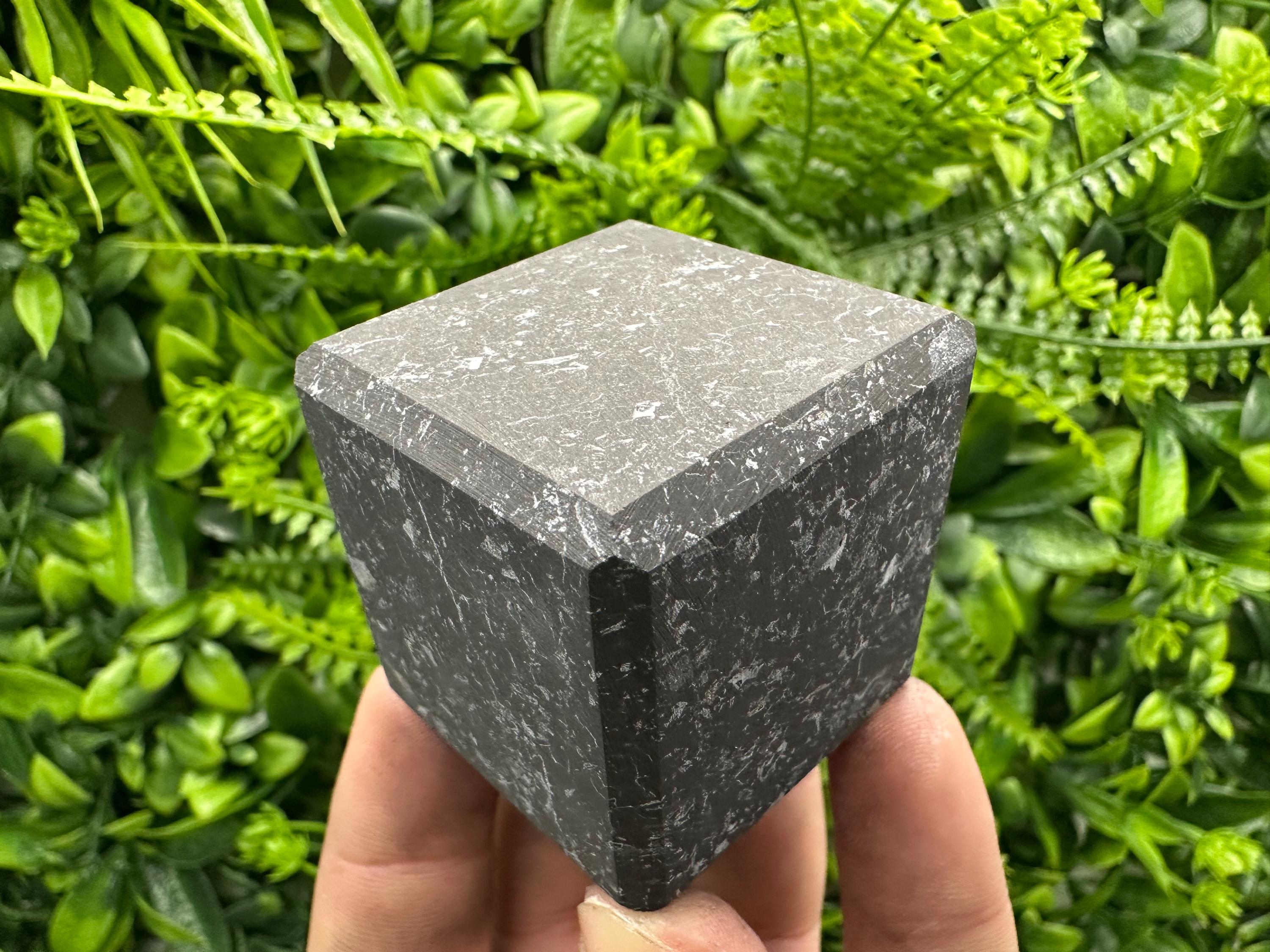Shungite Cube 4cm: EMF & 5G Protection, Healing Crystal