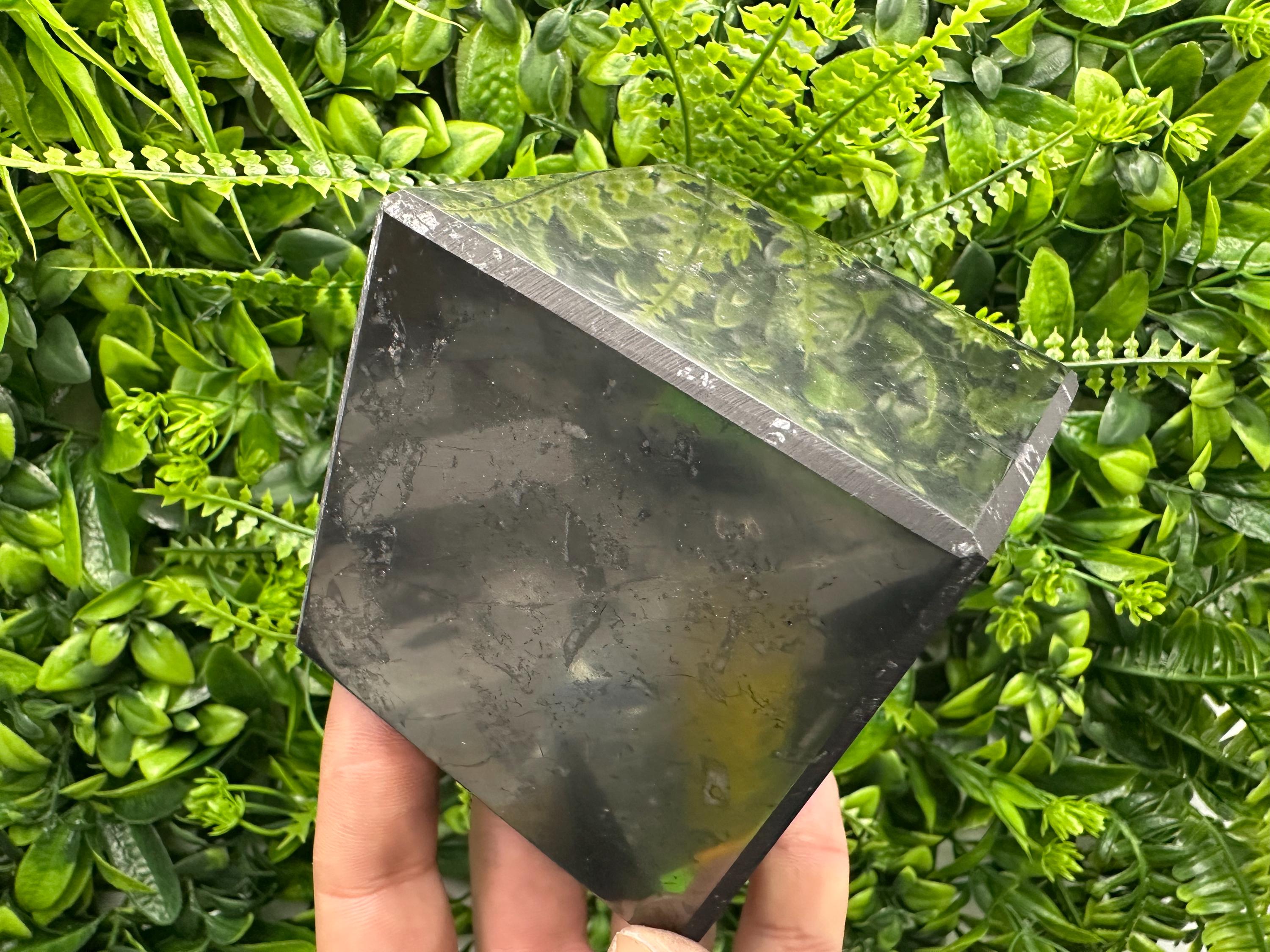8cm Shungite Crystal Cube: EMF & 5G Protection, Healing Stone