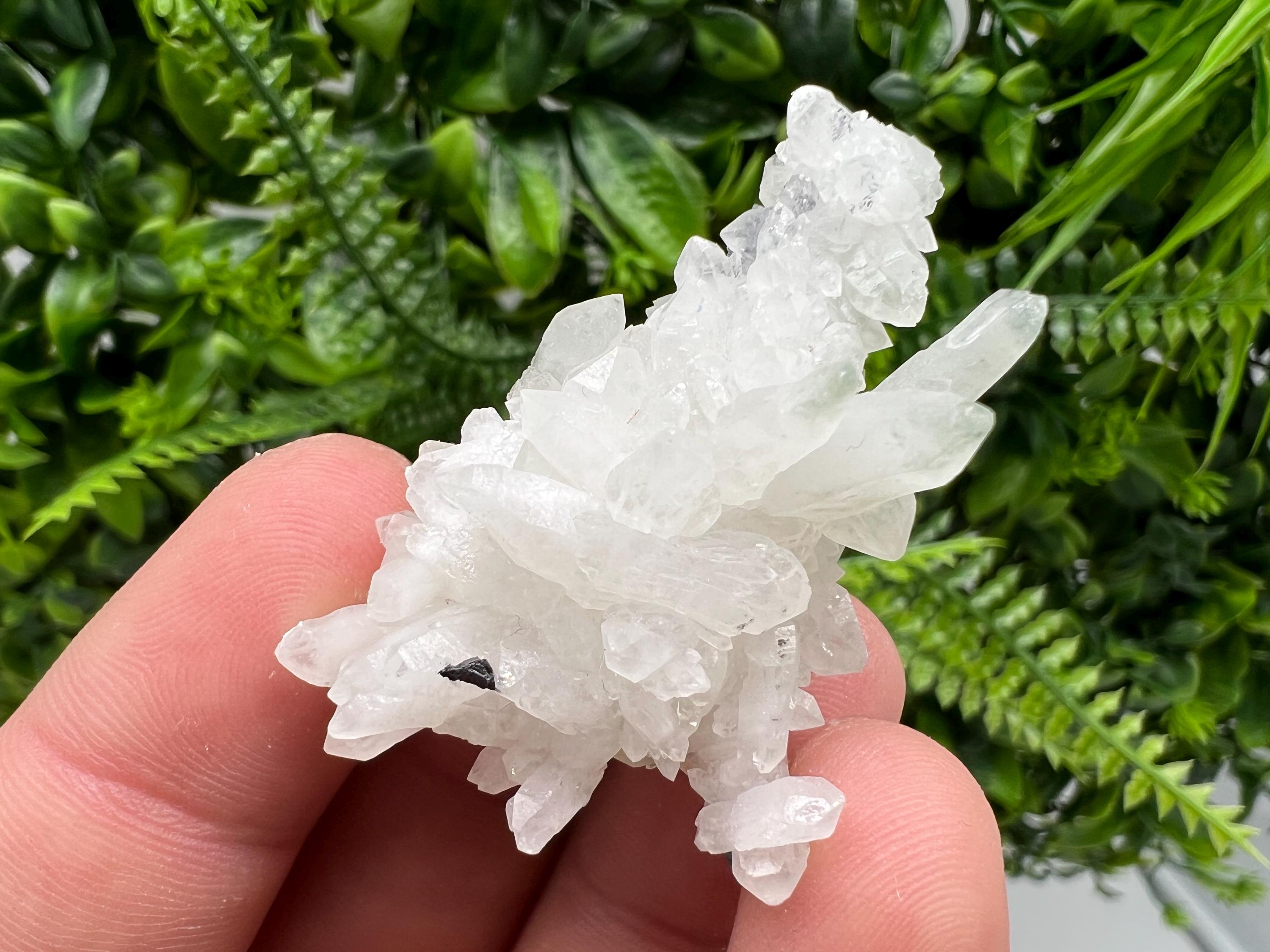 Wonderful Transparent Quartz on Chlorite Matrix,From Borieva mine,Madan,Bulgaria,Quartz,Quartz crystal,mineral specimen,collection quartz