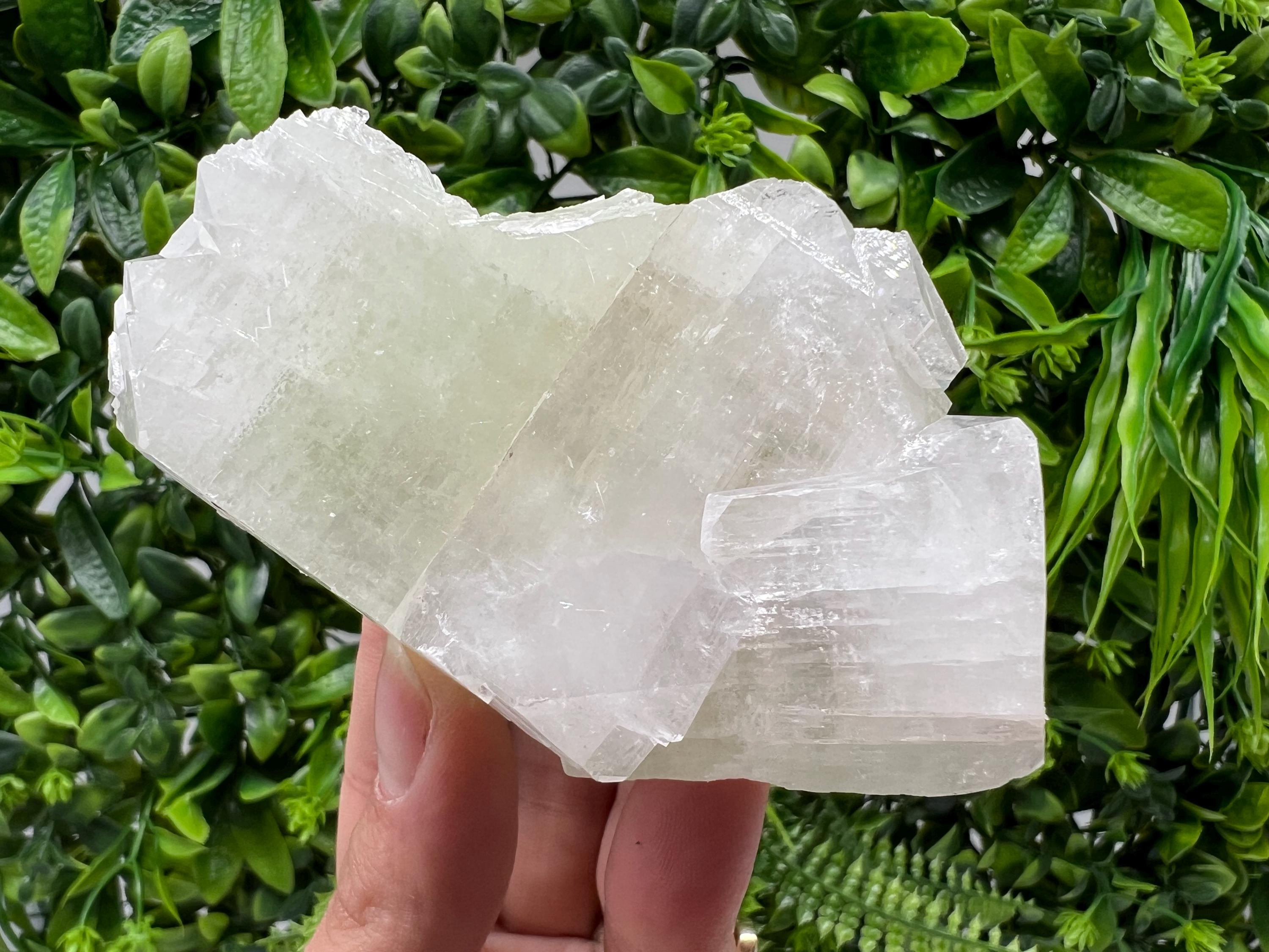 STUNNING Transparent Apophyllite on Chalcedony,natural, collection minerals specimen,India Minerals,Crystal, Stone Mineral Specimens India