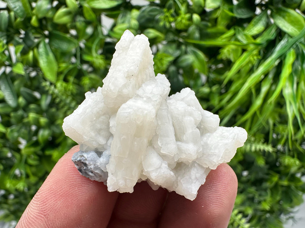 Rare Fluorescent Calcite after Barite on Chalcedony - Androvo Mine, Bulgaria