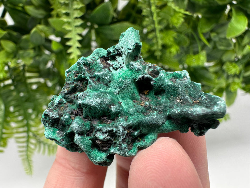 Polished Malachite Crystal from Congo, Natural Green Specimen, Chakra Stone