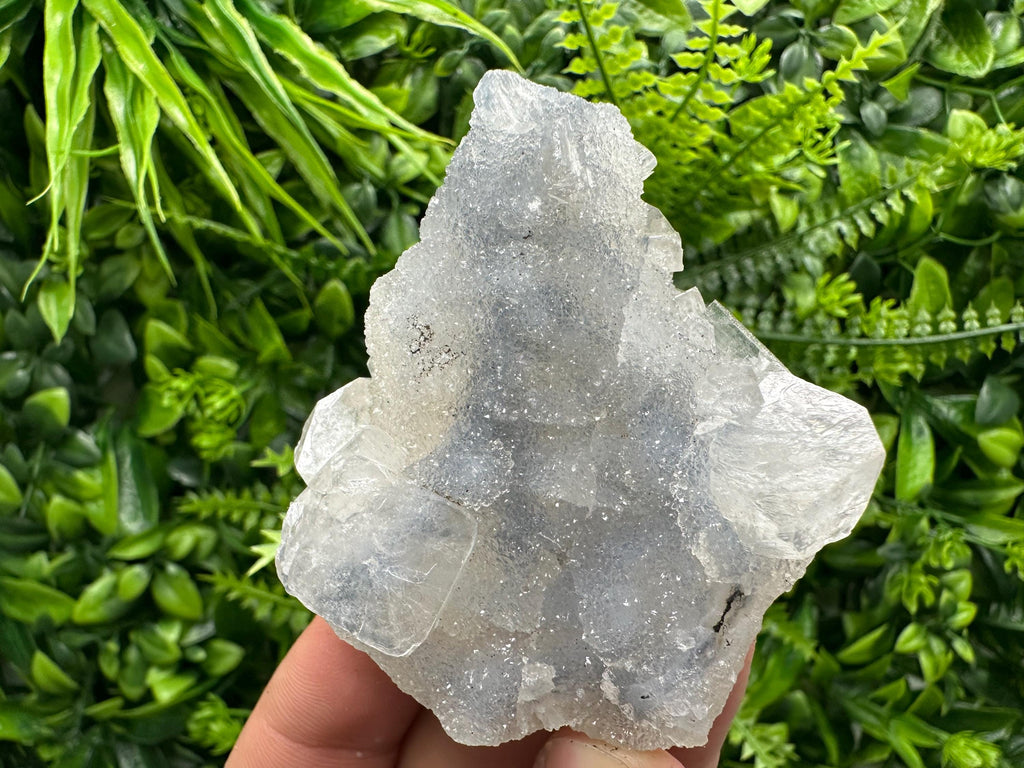 Apophyllite Stilbite on Chalcedony, India Crystal Specimen (6/6/3 cm)