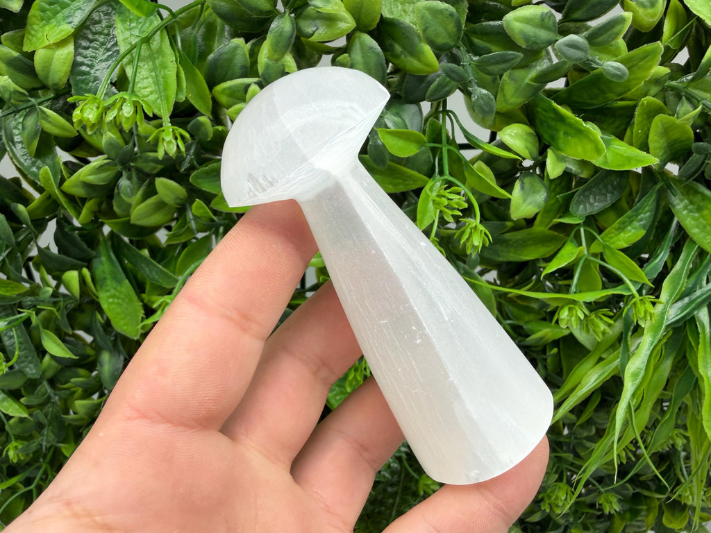 Selenite Mushroom – Carved Selenite Crystal Mushroom – Healing Crystal – Spiritual Decor – Meditation Stone – Reiki Crystal