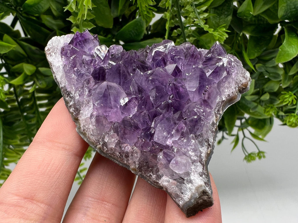 Stunning,Purple Amethyst from Uruguay,Natural Amethyst,Purple crystal,Pyrple Quartz,Crystal from Uruguay,Home decor,Energy crystal,Phantoms