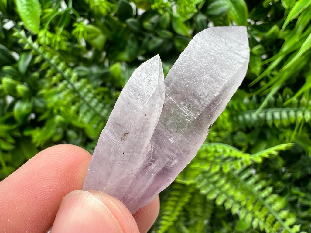 Stunning Amethyst Phantom,from Chala mine,Bulgaria,Amethyst point,Purple amethyst cluster,amethyst point,collection specimen,rare crystal