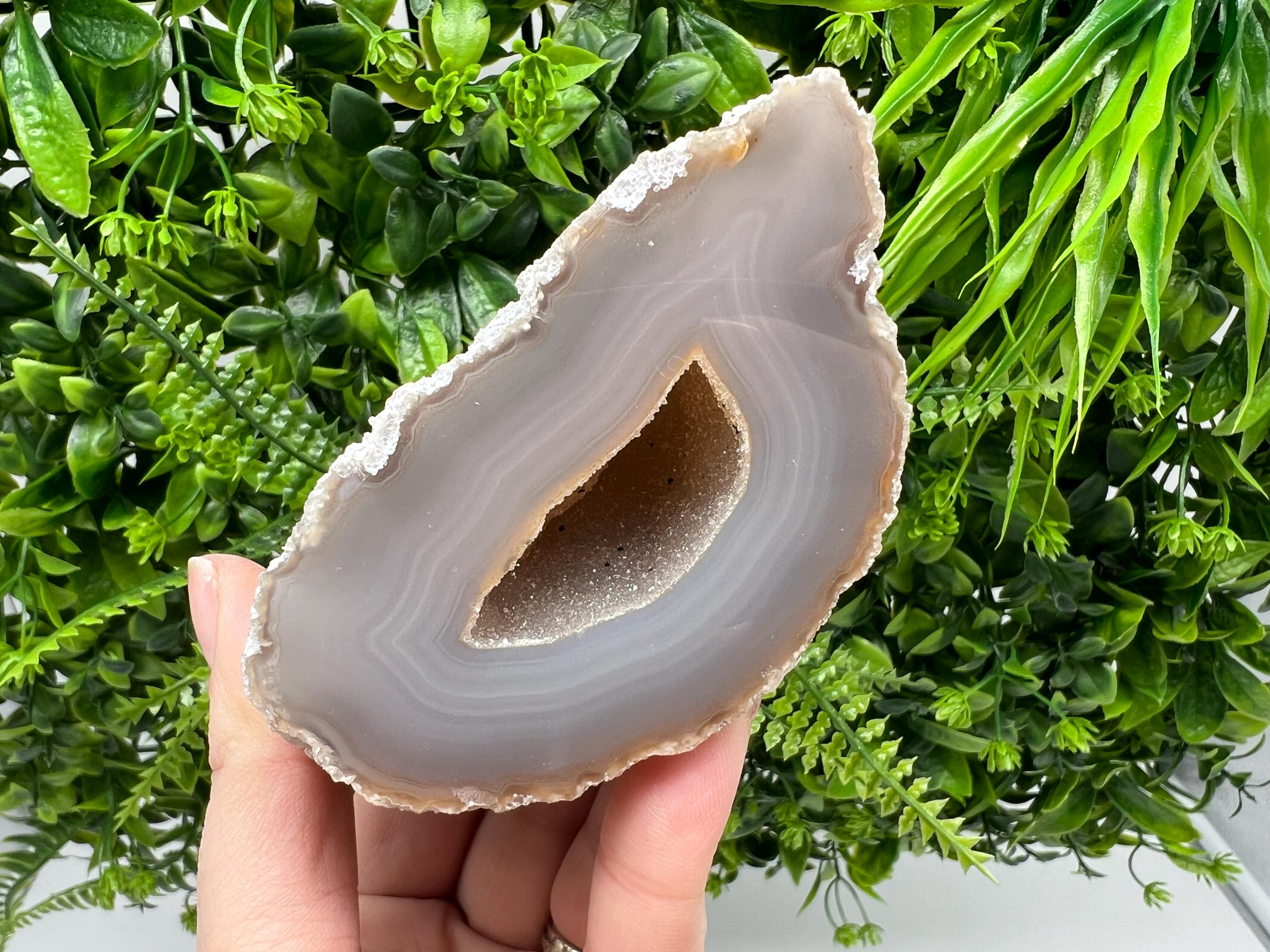Natural Agate Geode: Blue Quartz Crystal Druzy