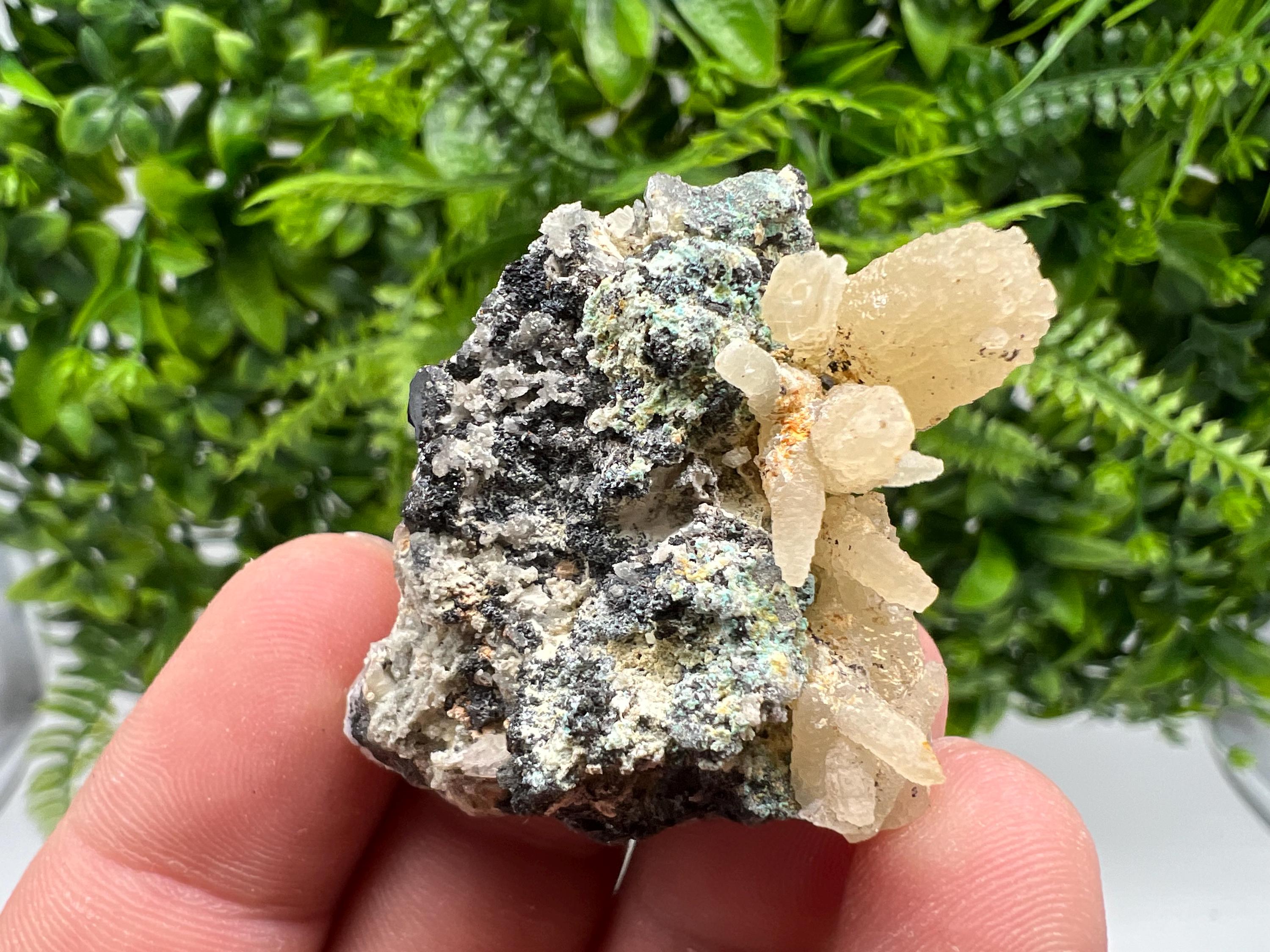 Natural Calcite Cluster: Bulgarian Mineral Specimen, Home Decor Stone
