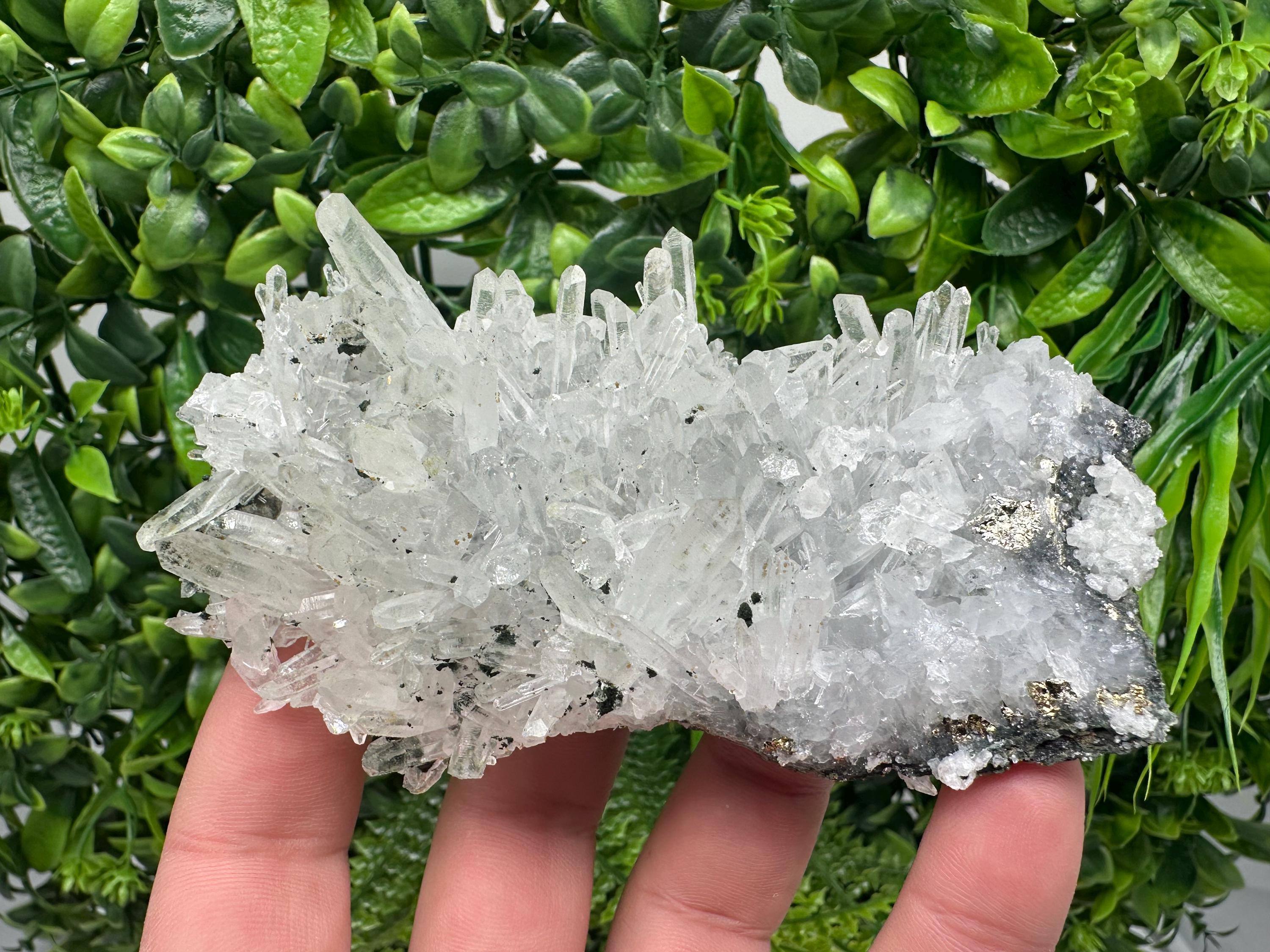 Chlorite Quartz Crystal Cluster: Borieva Mine, Bulgaria