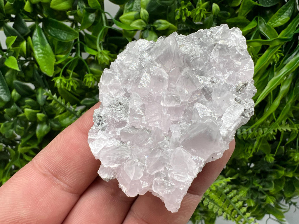 UV Reactive Mangano Calcite Crystal: Androvo Mine, Bulgaria
