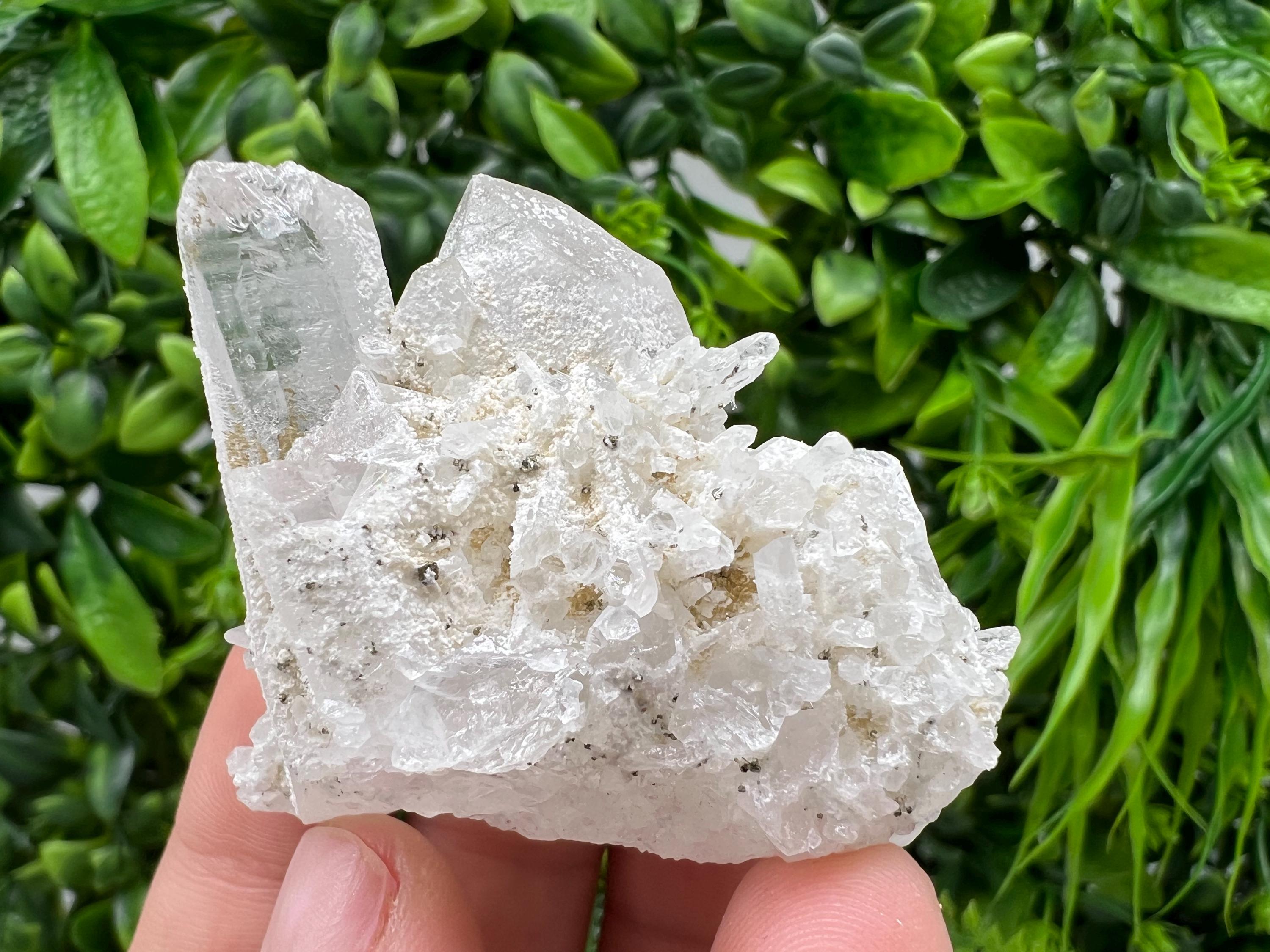 Wonderful Transparent Quartz on Chlorite Matrix,From Borieva mine,Madan,Bulgaria,Quartz,Quartz crystal,mineral specimen,collection quartz