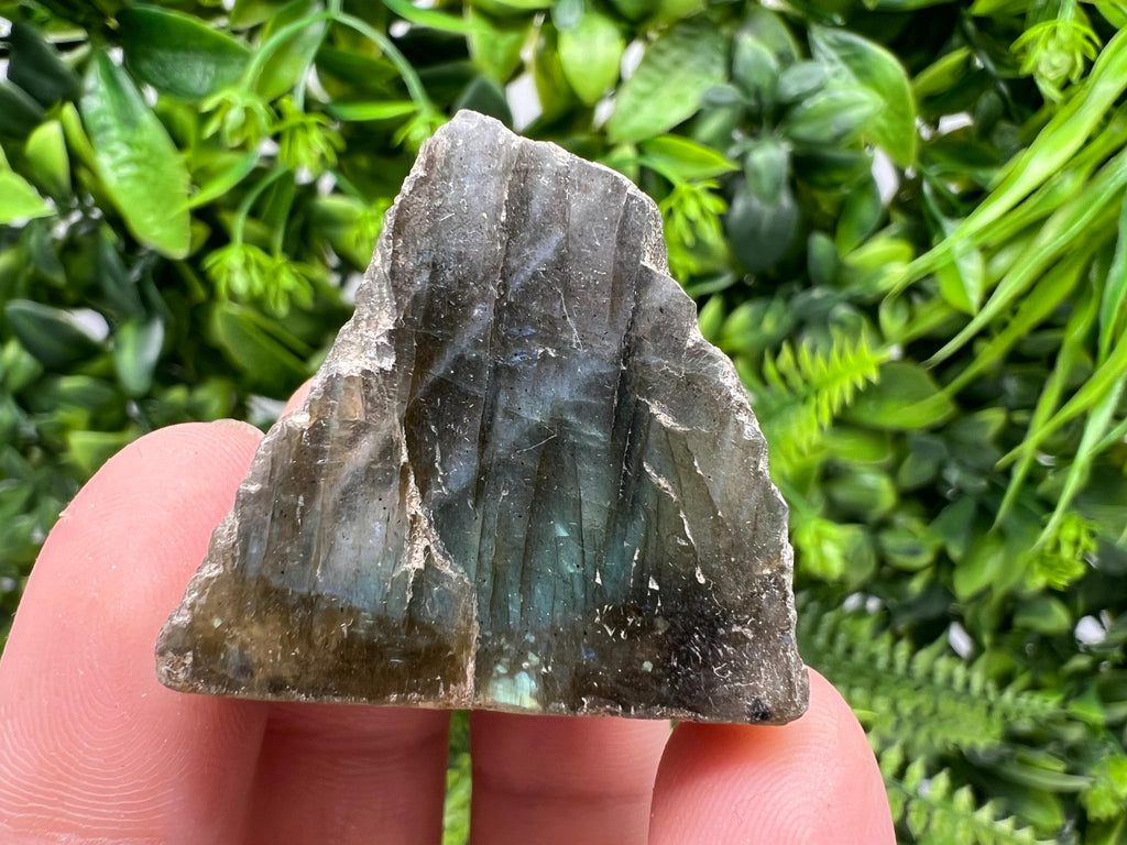 Polished Labradorite Slab: Multifire Crystal Decor - 3.5/3.2/1.5cm
