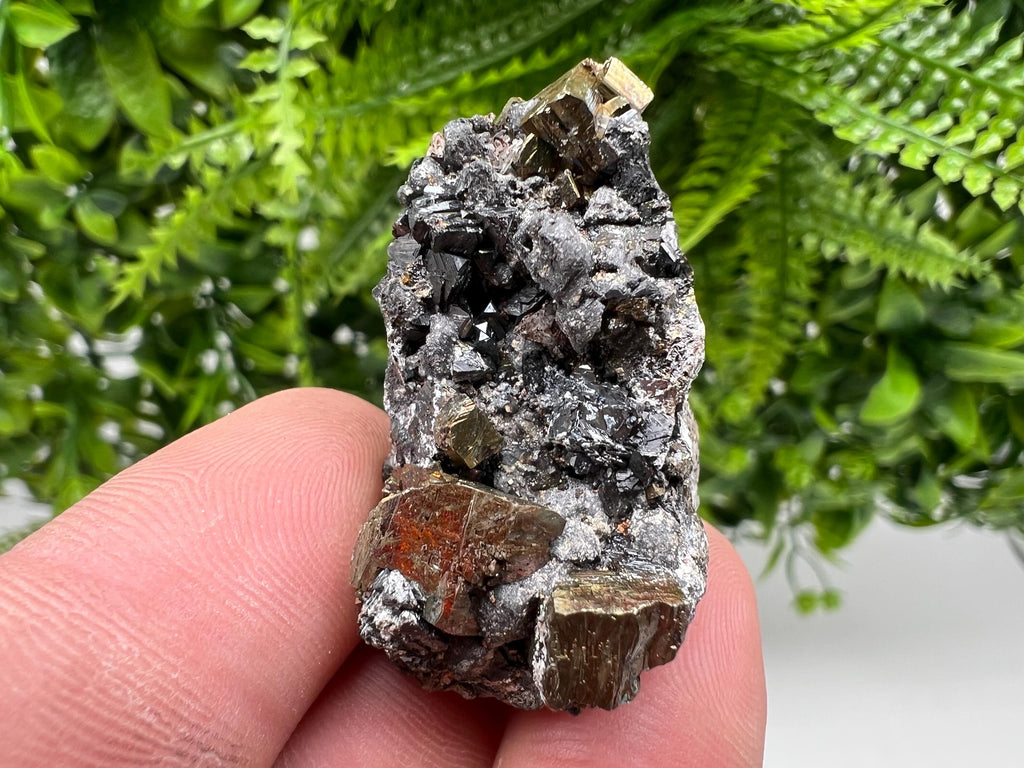 Wonderful Pyrite whit Hematite on Sphalerite,Quartz,from 9 th September mine,Bulgaria,natural,collectible specimen,collection minerals,gift