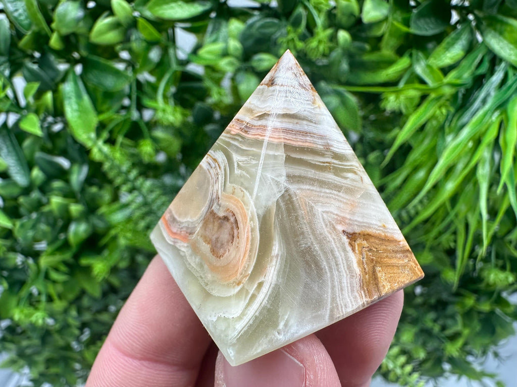 Green Onyx Crystal Pyramid (35mm): Healing Stone