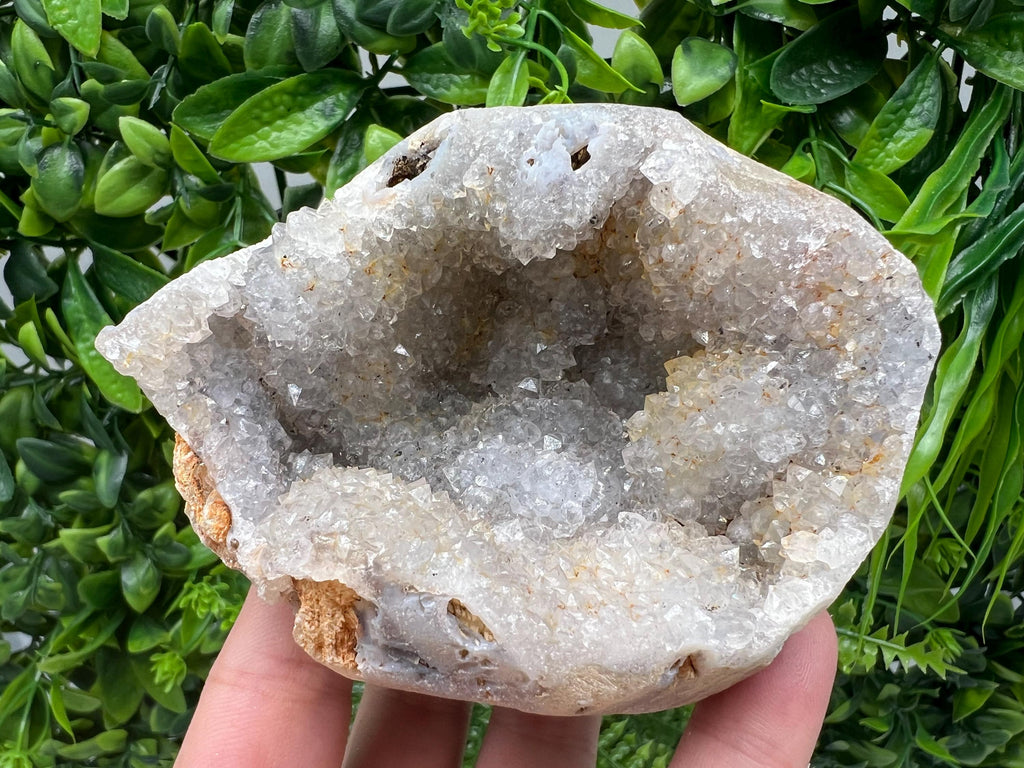 Apophyllite Stilbite Chalcedony Specimen: India Minerals Crystal