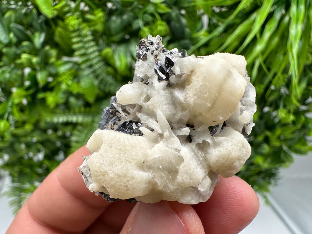 Natural Calcite Mineral Specimen: Bulgarian Home Decor Stone