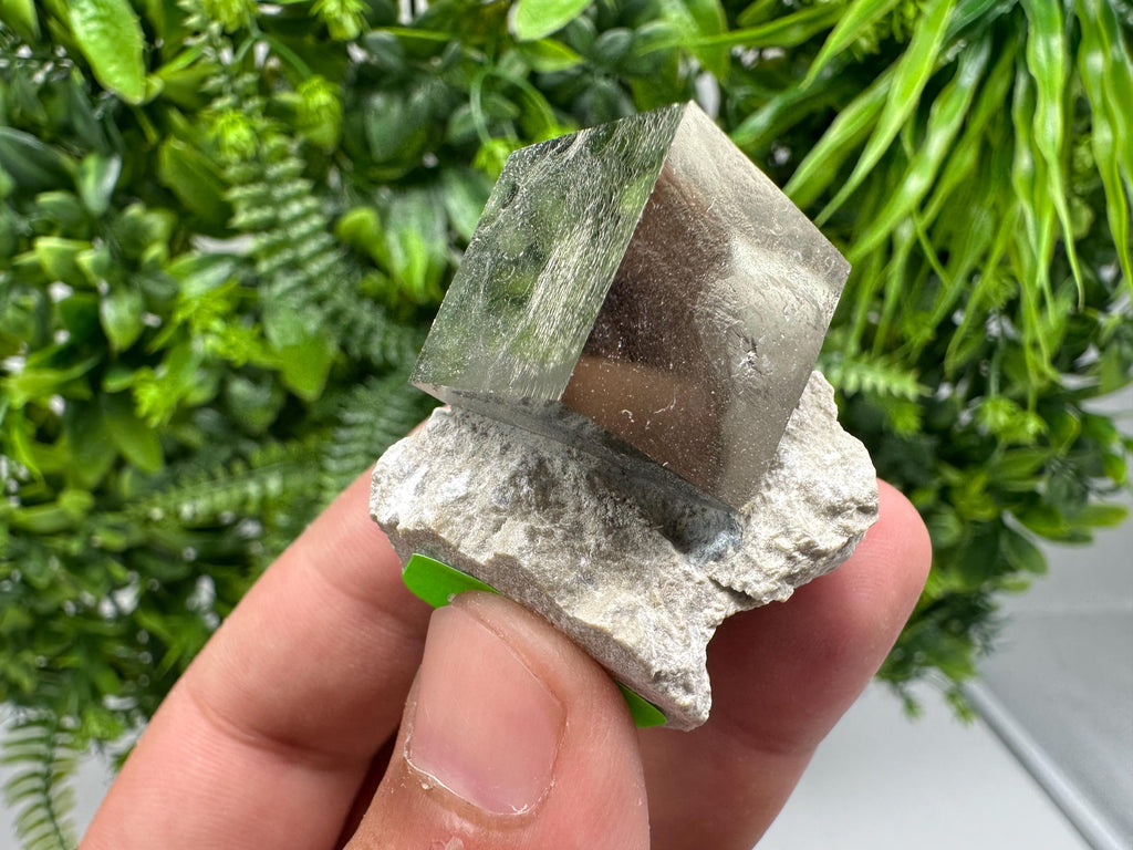 Large Pyrite cubes on Matrix,Gold,Cube PYRITE, Navajun, La Rioja,SPAIN,natural Pyrite shiny Pyrite home decor stone gift minerals,collectibl