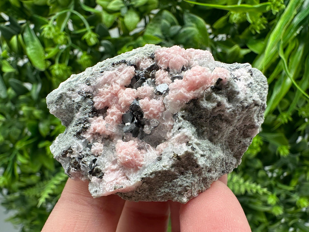 Pink Rhodochrosite Crystal: Starnica Mine, Bulgaria, Home Decor