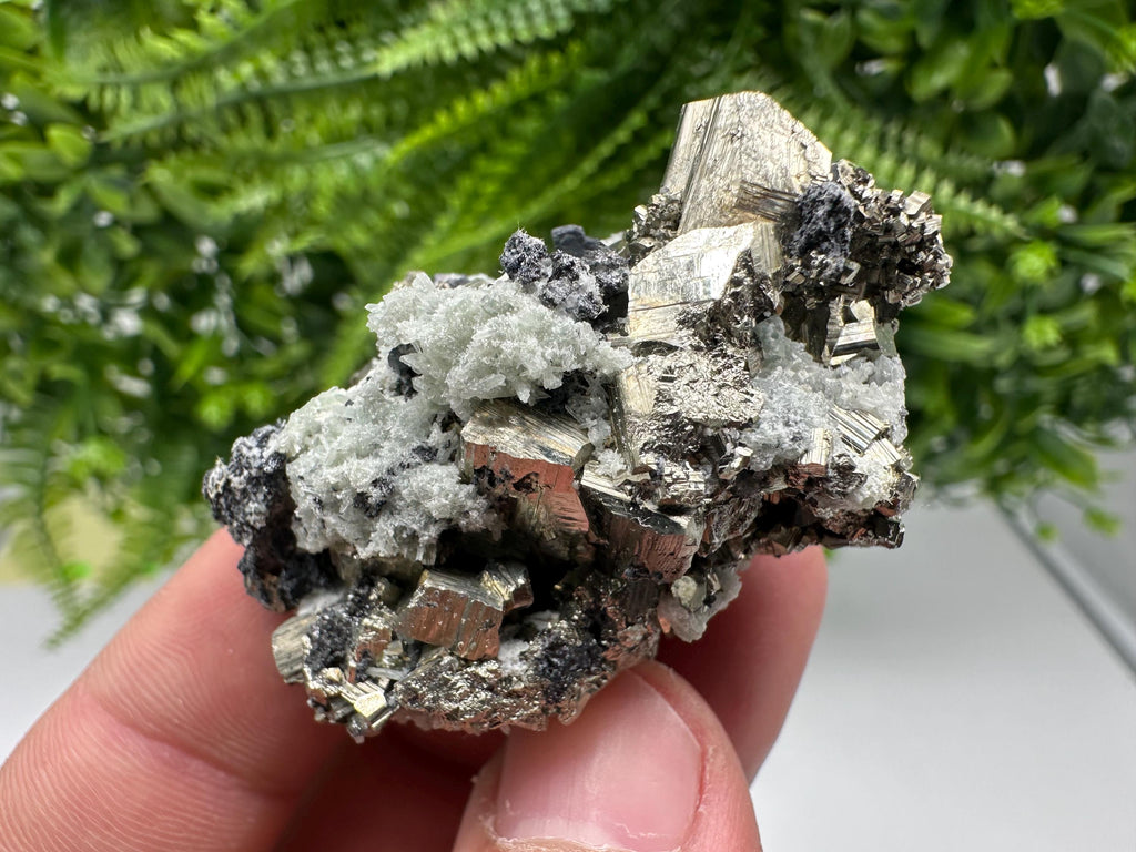 Aesthetic Sphalerite whit Calcite,Pyrite from 9th September mine,Madan,Bulgaria,natural,collection mineral specimen,Home decor stone,gift