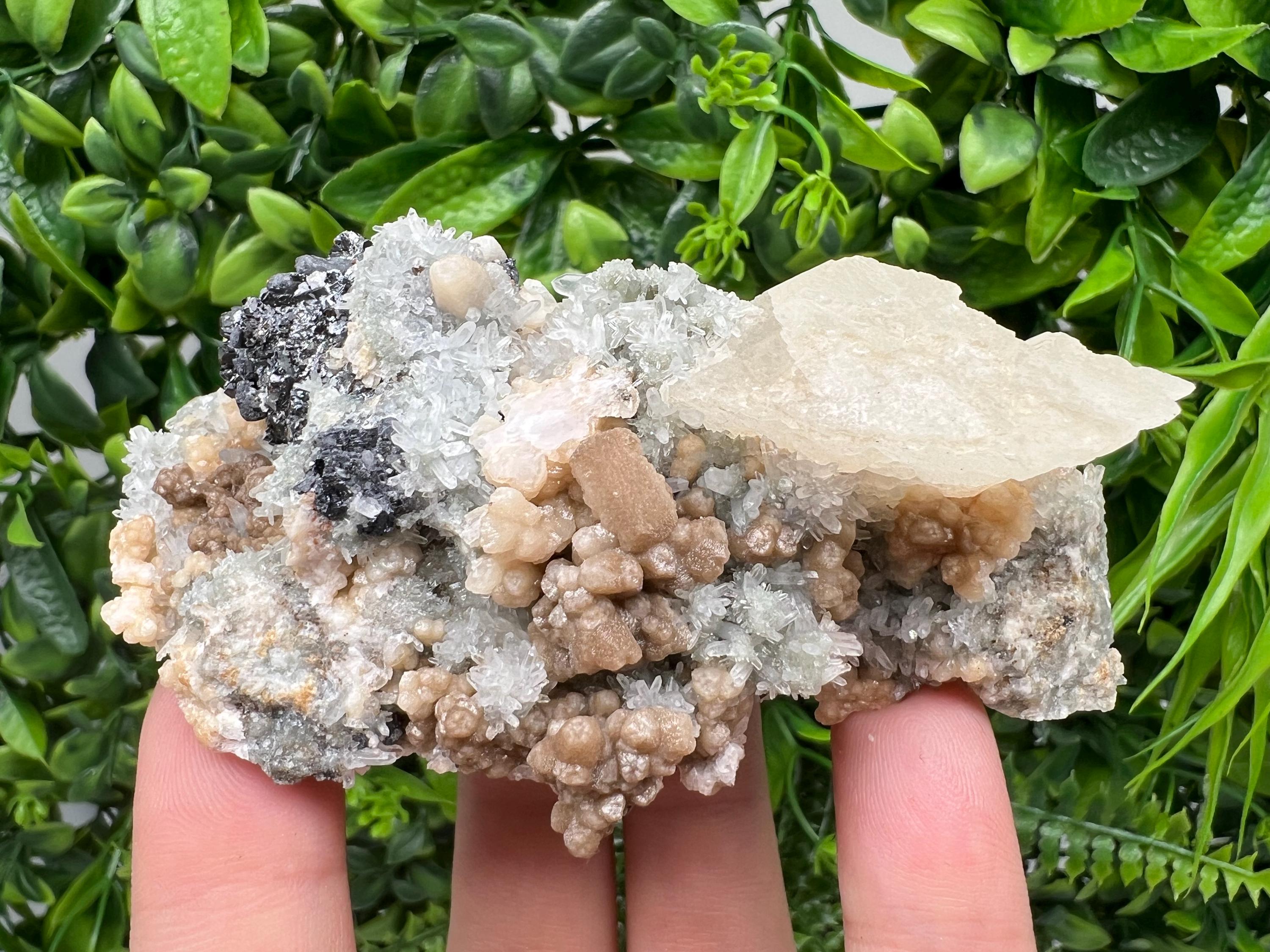 Stunning Calcite on Green Quartz from 9 th September mine,Madan,Bulgaria,natural,collectible mineral specimen,home decor stone,rare crystal