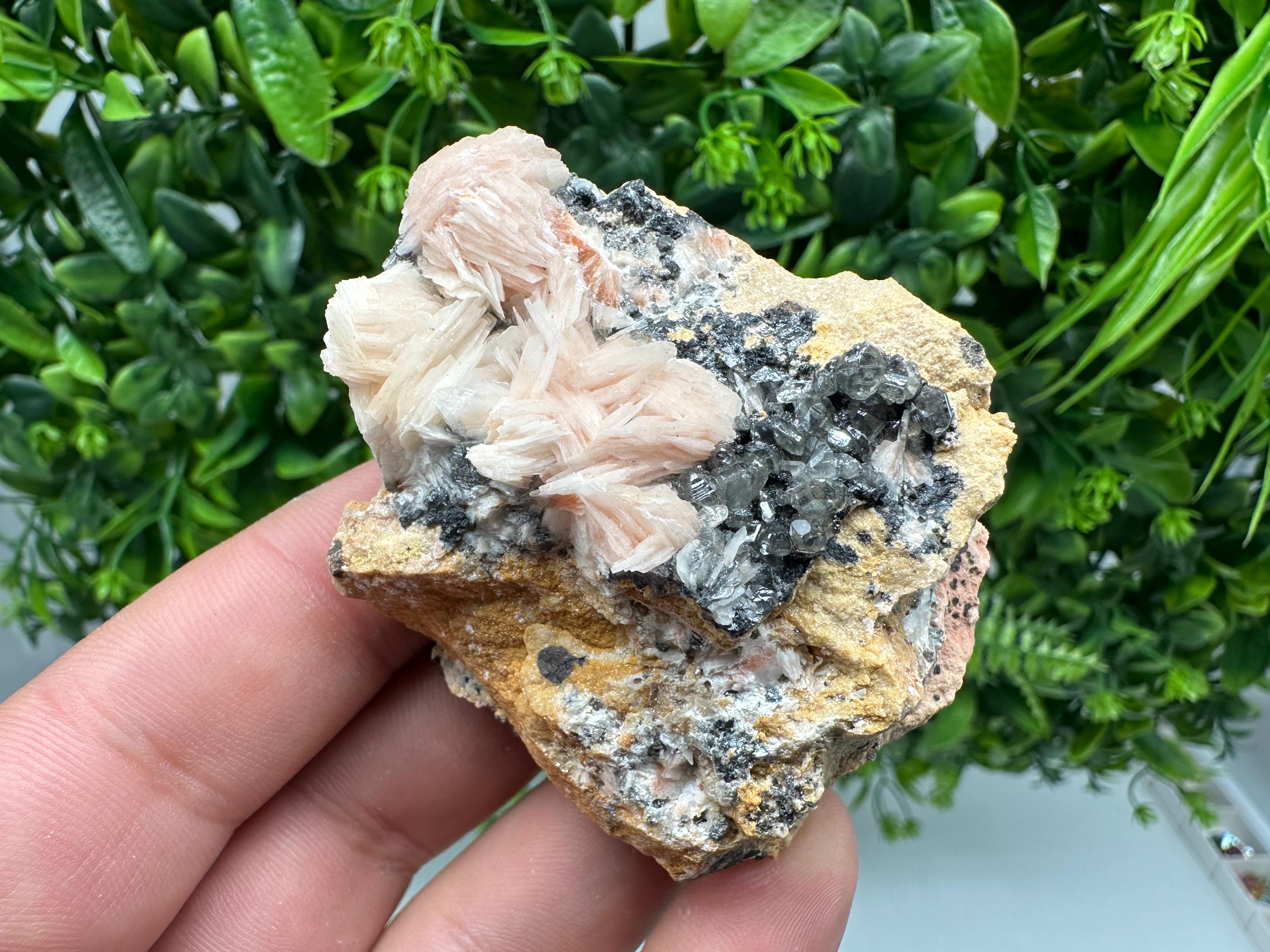 Wonderful Baryte with Cerussite on Galena from Morocco,Crystal, Mineral,Specimen,Cluster,Crystals,Barite Crystal,Cerussite Crystal,Specimen