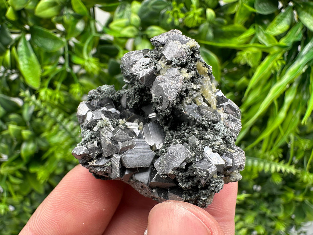 Aesthetic bigger Sphalerite whit Chlorite from Borieva mine Madan Bulgaria natural minerals souvenir crystal gift home decor stone rock
