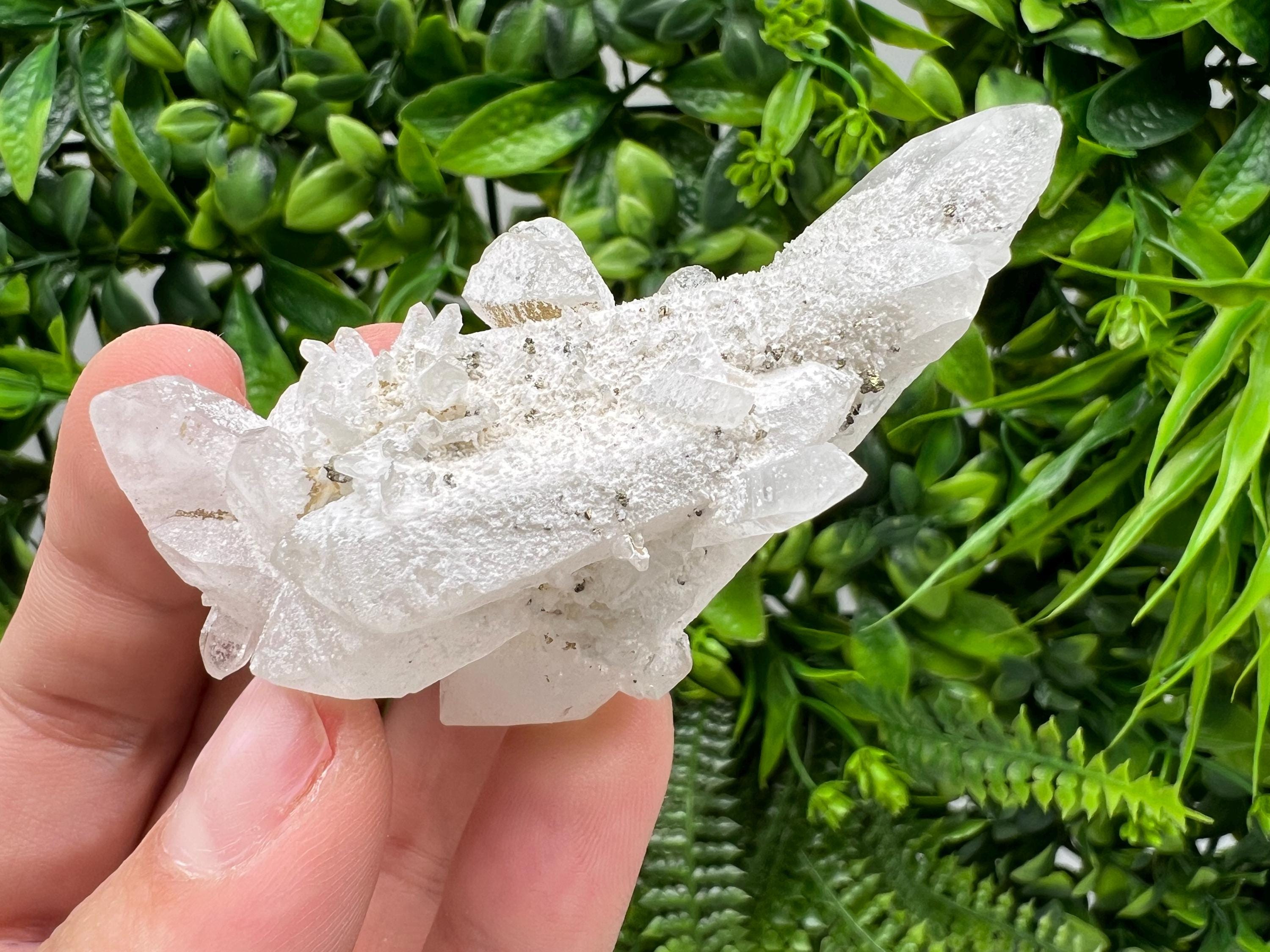 Wonderful Transparent Quartz on Chlorite Matrix,From Borieva mine,Madan,Bulgaria,Quartz,Quartz crystal,mineral specimen,collection quartz