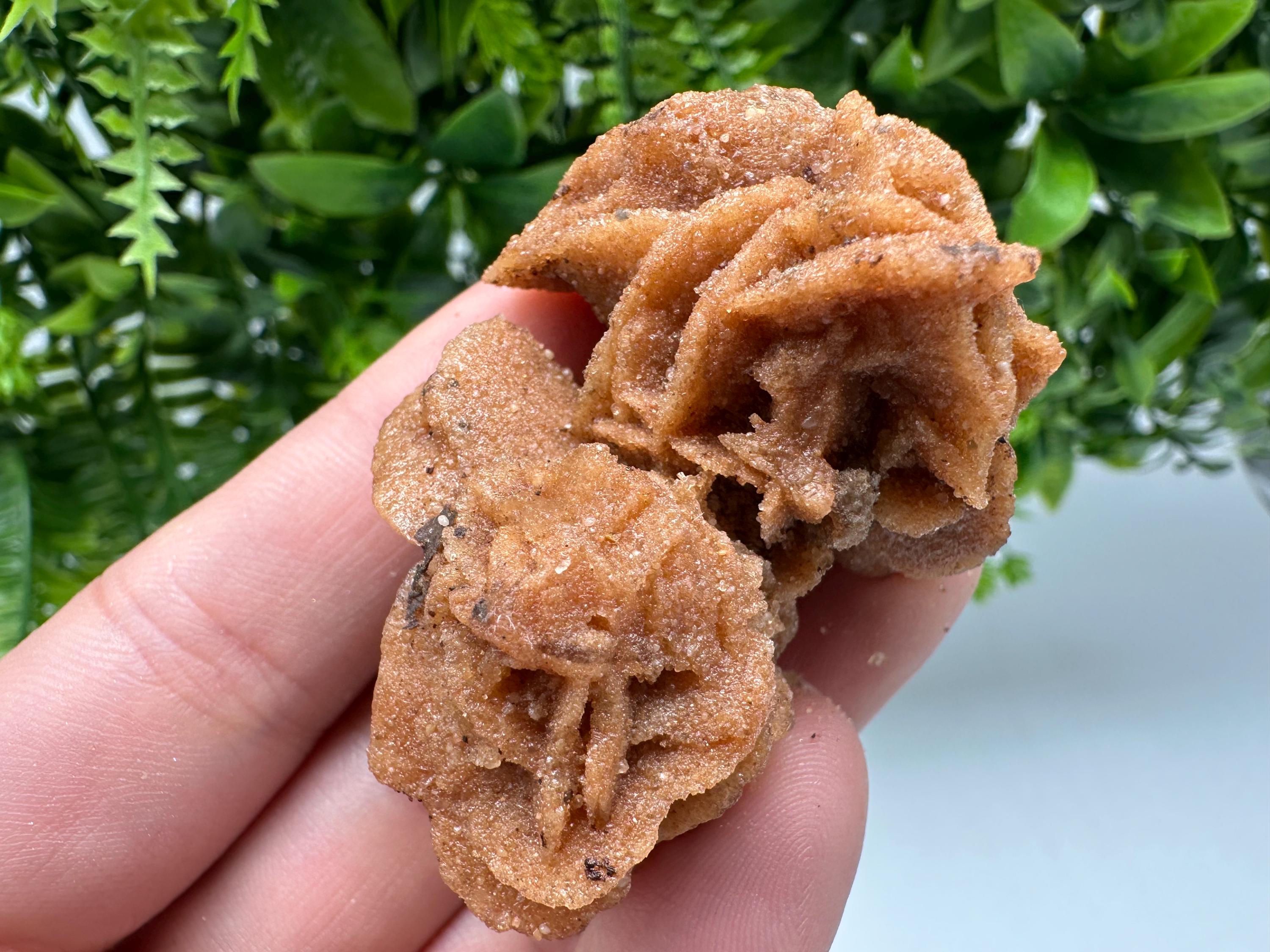 Natural Desert Rose Crystal - Root Chakra Healing Selenite Brown Stone - Vitality & Creativity Boost - Spiritual Gift for Home Decor,mineral