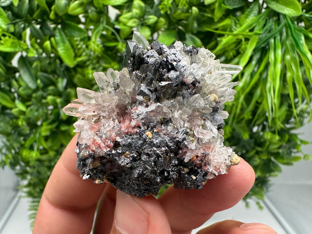Stunning Quartz whit Sphalerite,Hematite,Iron oxide from 9th September mine,natural,collectible mineral specimen,home decor stone,gift,cryst