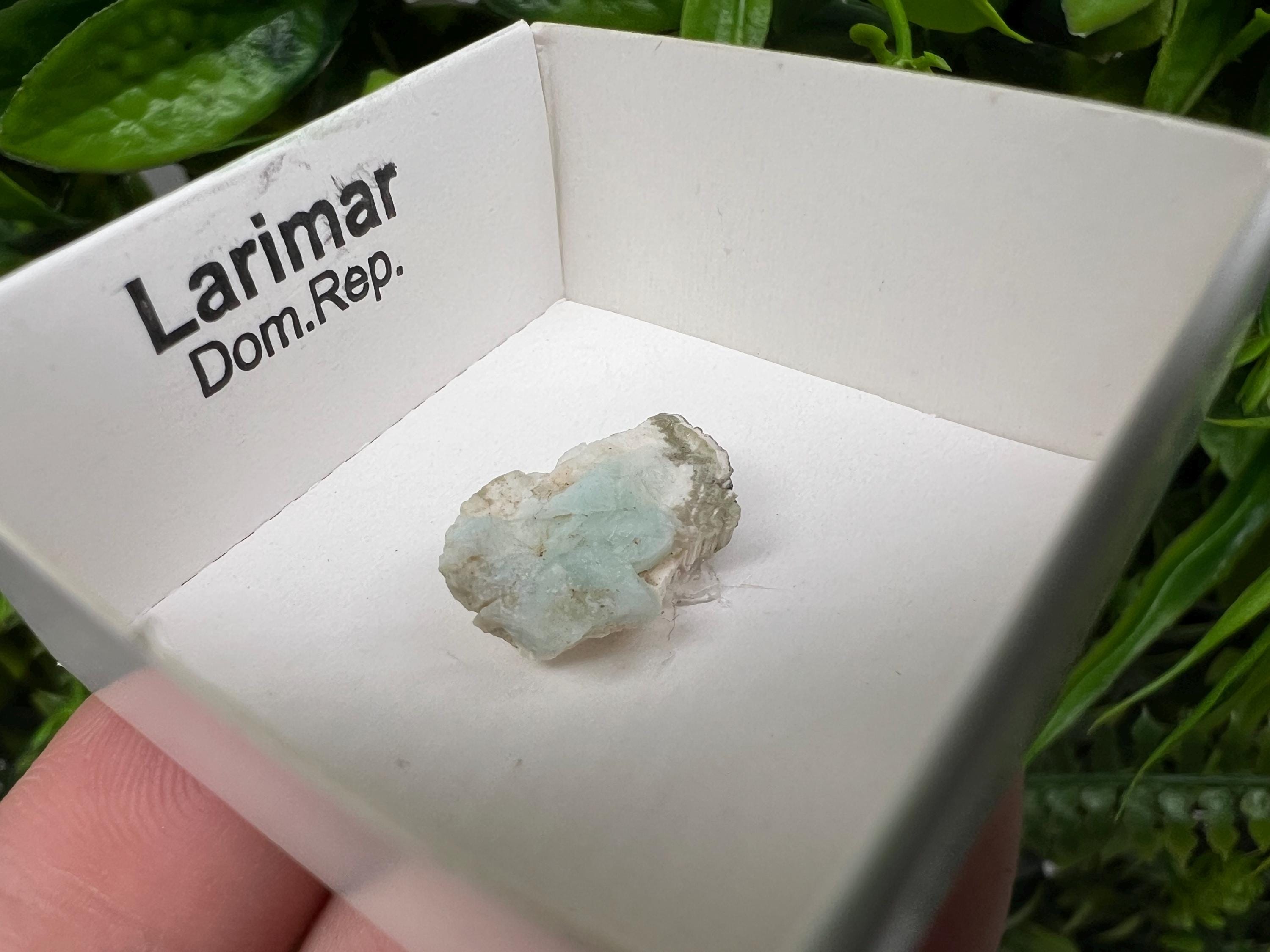 Rare Raw LARIMAR,mineral specimen,collection crystal,minerals,Larimat crystal,from Dom.Rep.,rare raw Larimat,home decor,wholesale cluste