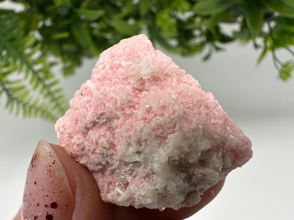 Pink Rhodochrosite Crystal: Starnica Mine, Bulgaria, Home Decor
