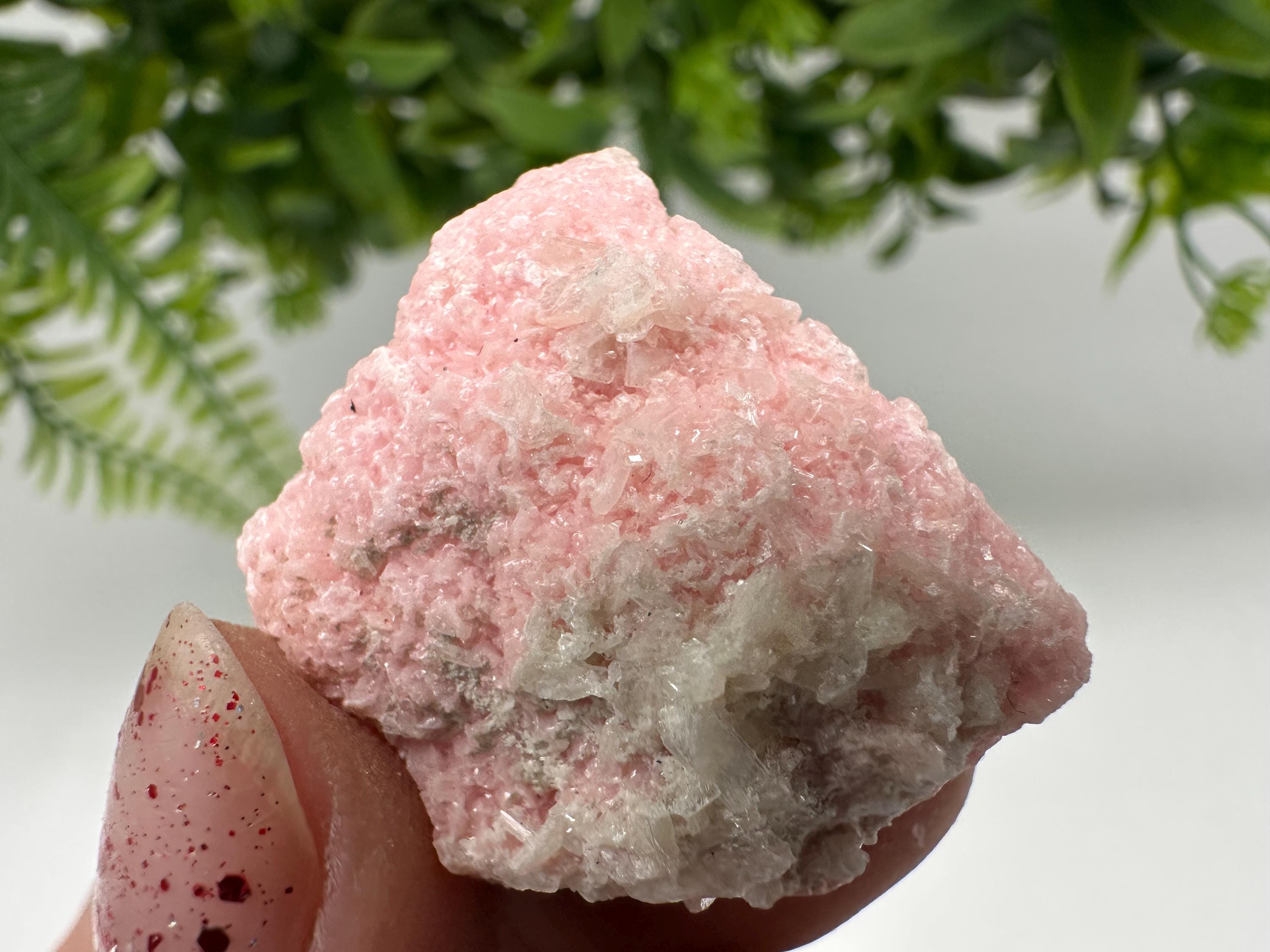 Pink Rhodochrosite Crystal: Starnica Mine, Bulgaria, Home Decor