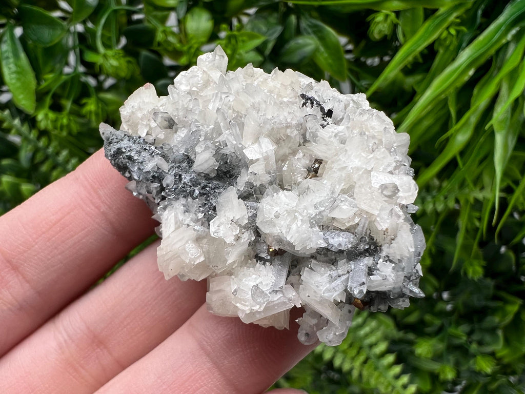 Calcite on Quartz Specimen: Borieva Mine, Madan, Bulgaria