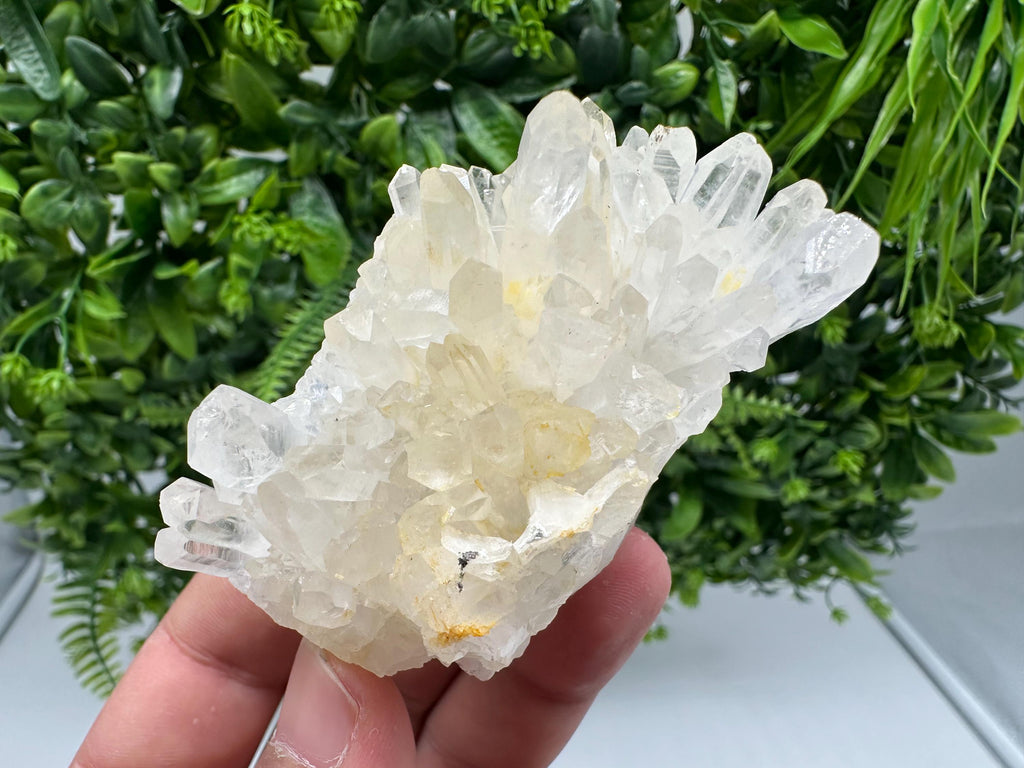 Quartz with Limonite: Natural Crystal Home Decor Stone (7/5/5cm, 131Grams)