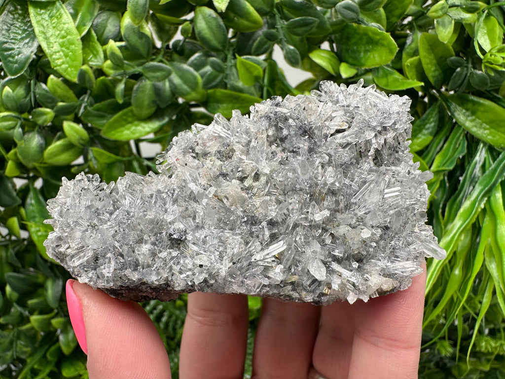 Green Quartz Specimen: Chlorite and Sphalerite Inclusions, Natural Minerals