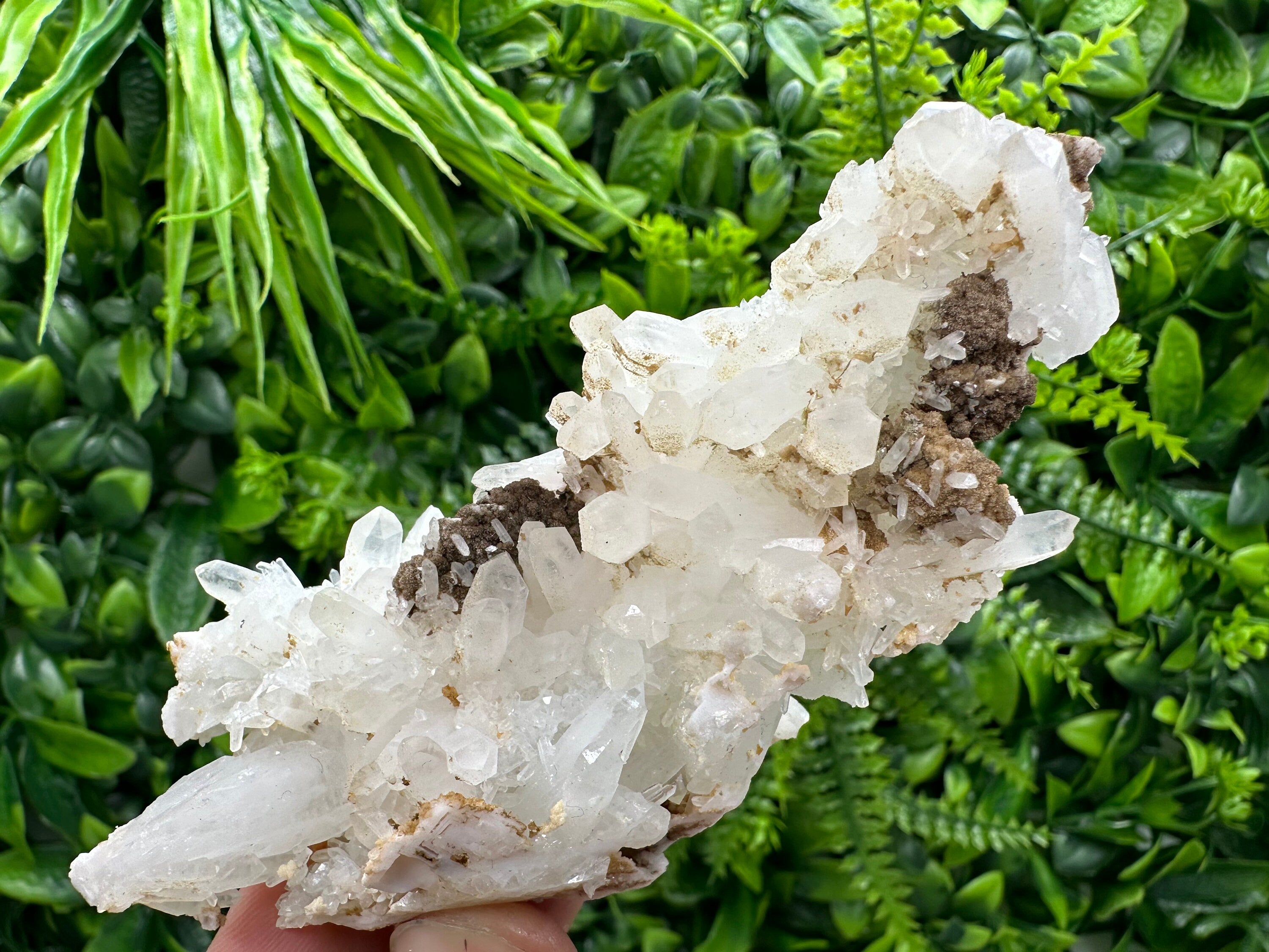 Quartz with Chlorite, Rhodochrosite & Siderite: Natural Crystal Stone Decor