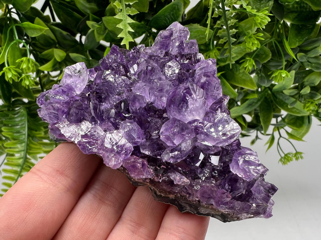 Stunning,Purple Amethyst from Uruguay,Natural Amethyst,Purple crystal,Pyrple Quartz,Crystal from Uruguay,Home decor,Energy crystal,Phantoms